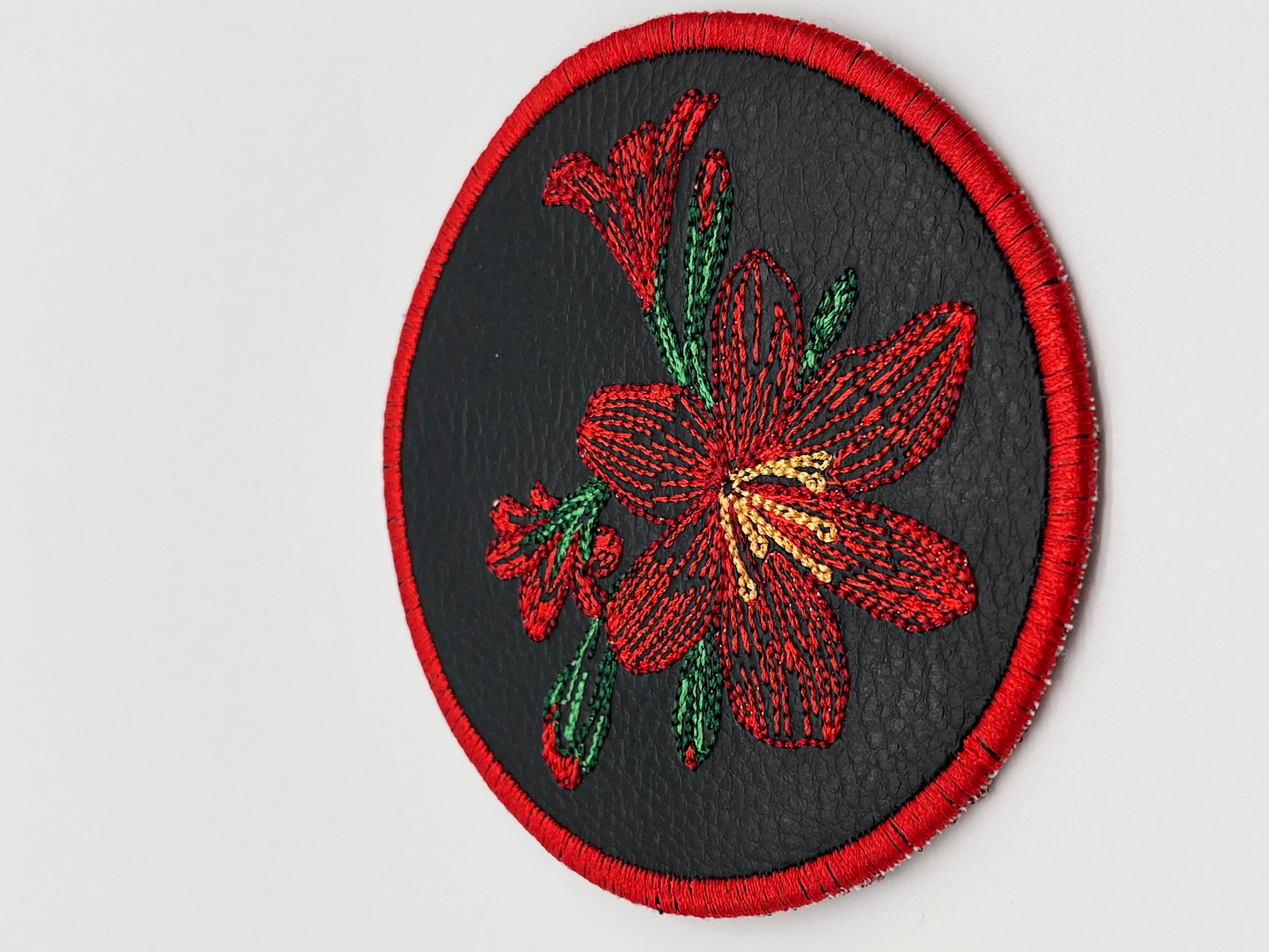 Geborduurde Onderzetter Bloem Rood, set van 4