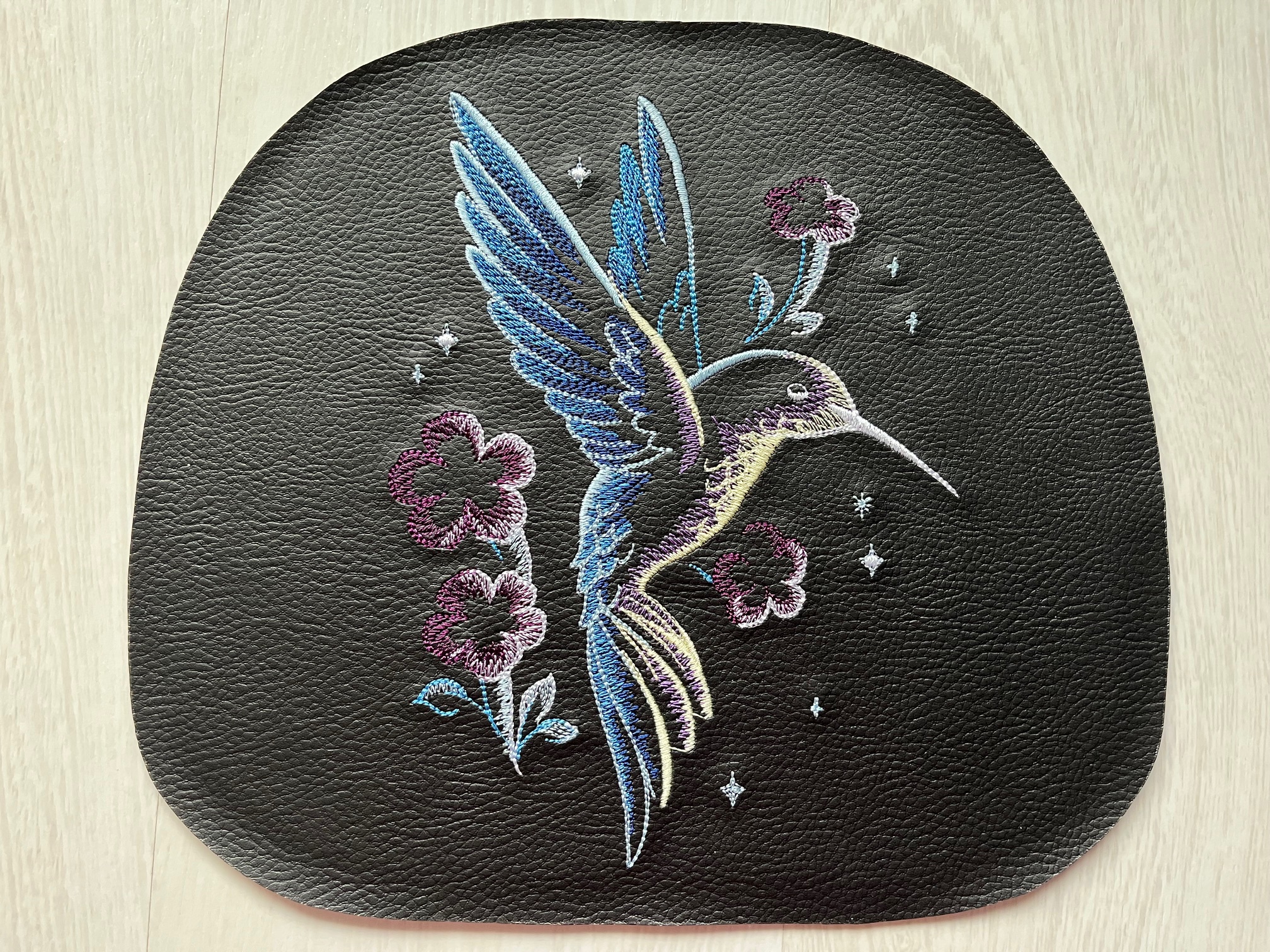 Kussenhoes met Celestial Butterfly geborduurd