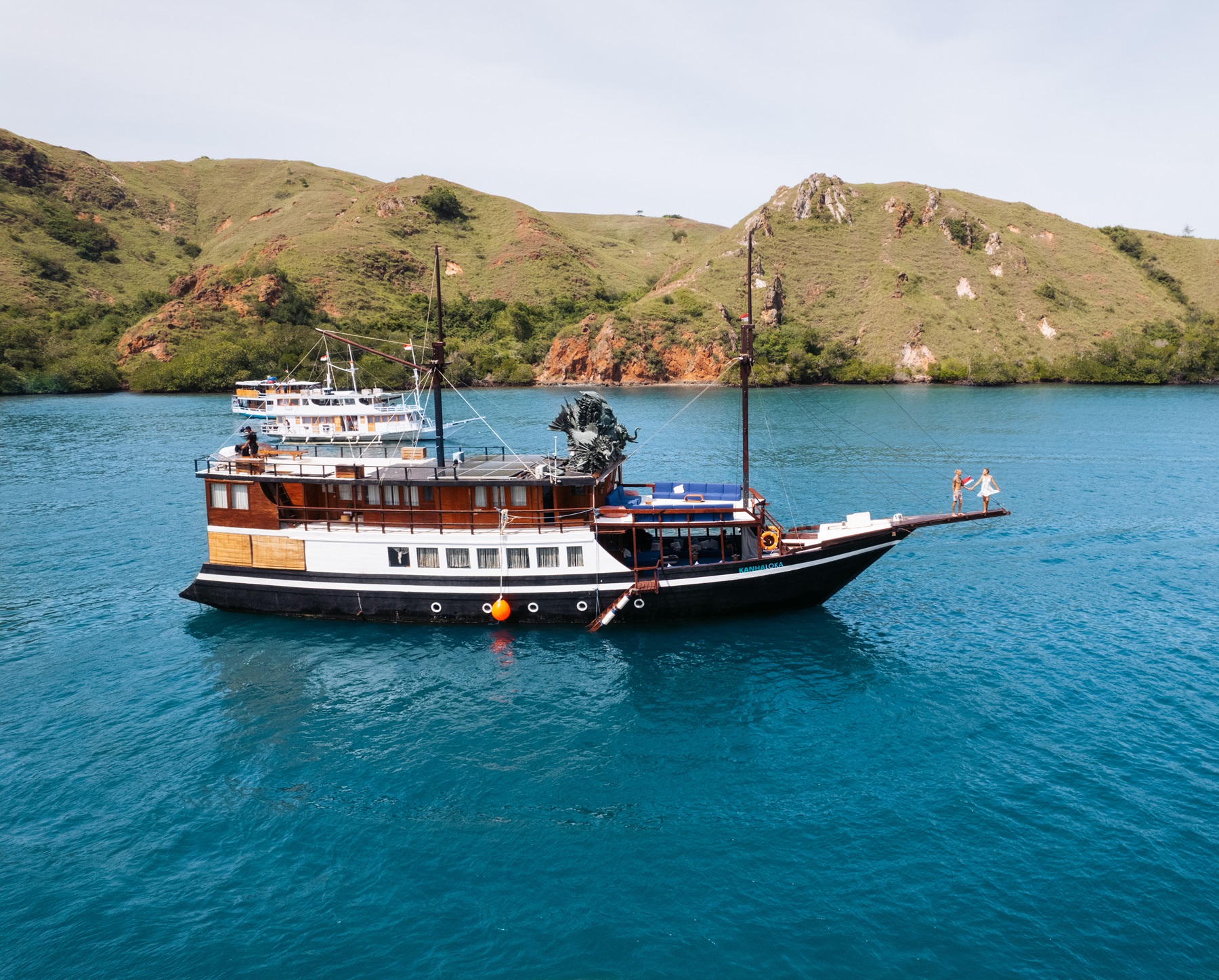 Sailing Komodo Kanhaloka
