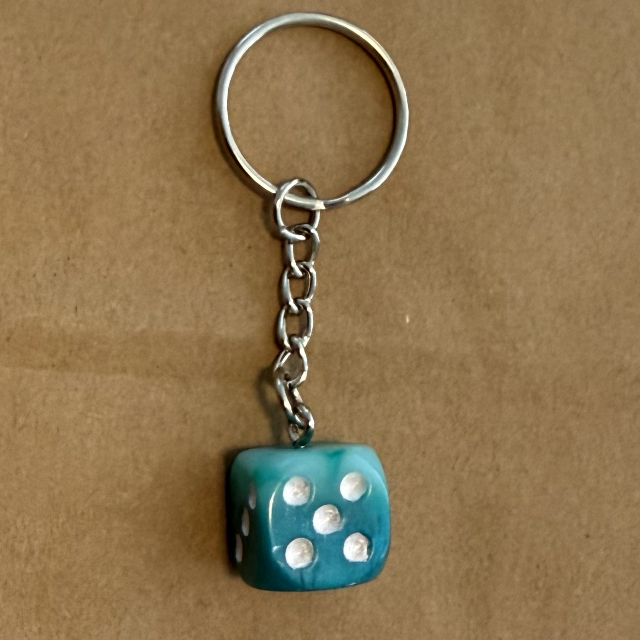 D6 Keychain | Pick a Keychain