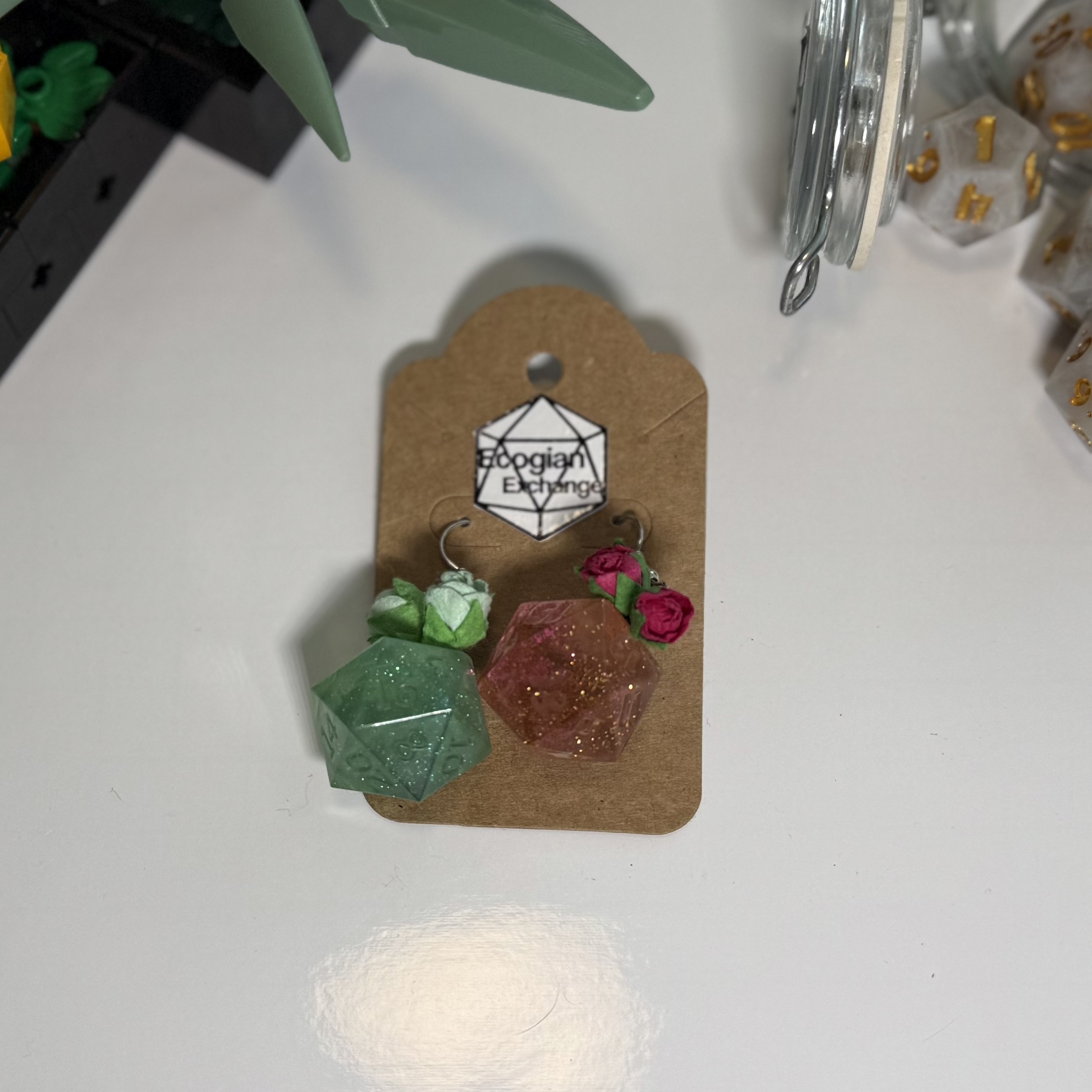 Seasons | D20 Earrings 