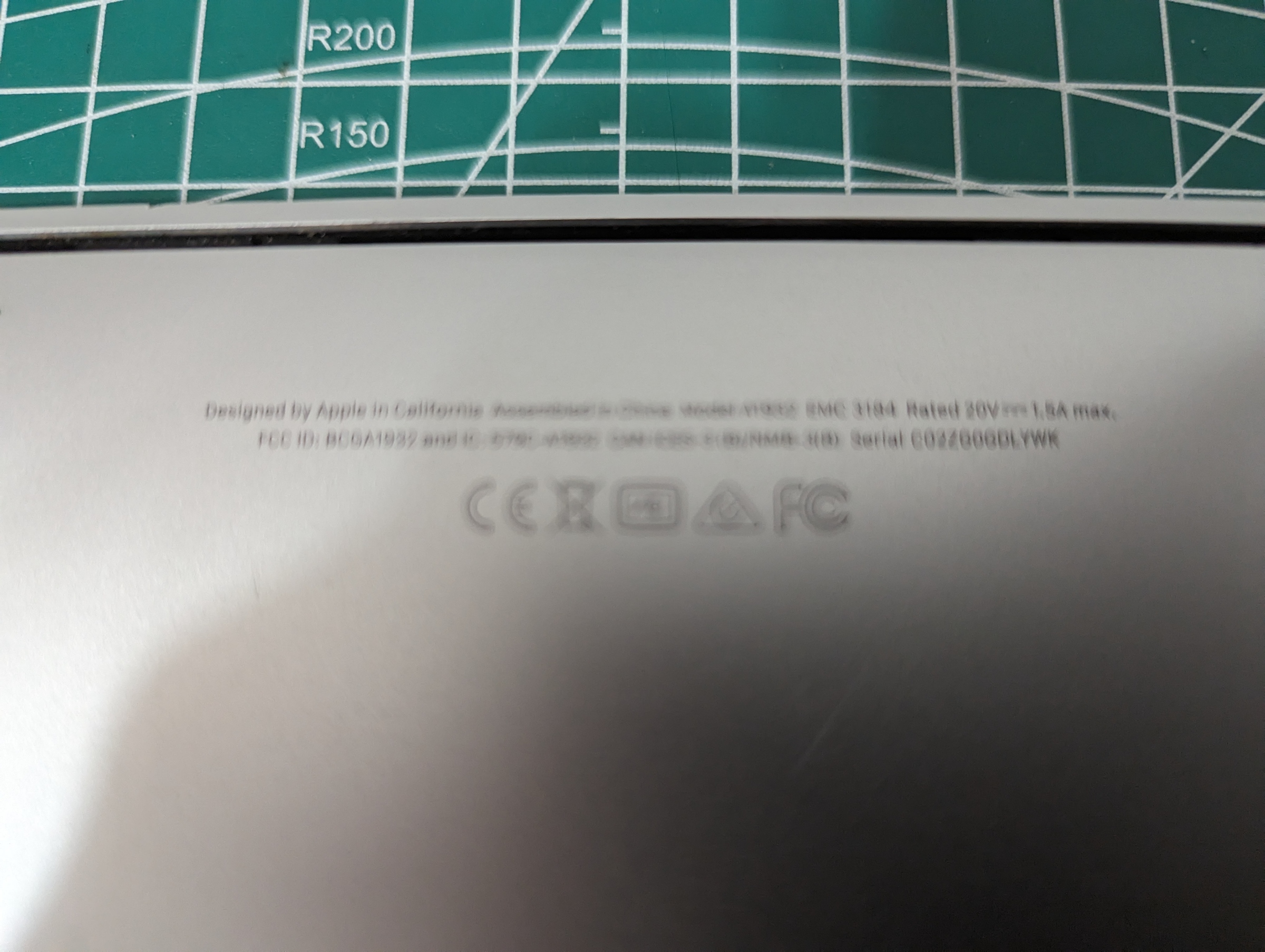 2018 Apple MacBook Air 13" i5 1.6GHz Silver A1932 BAD LCD