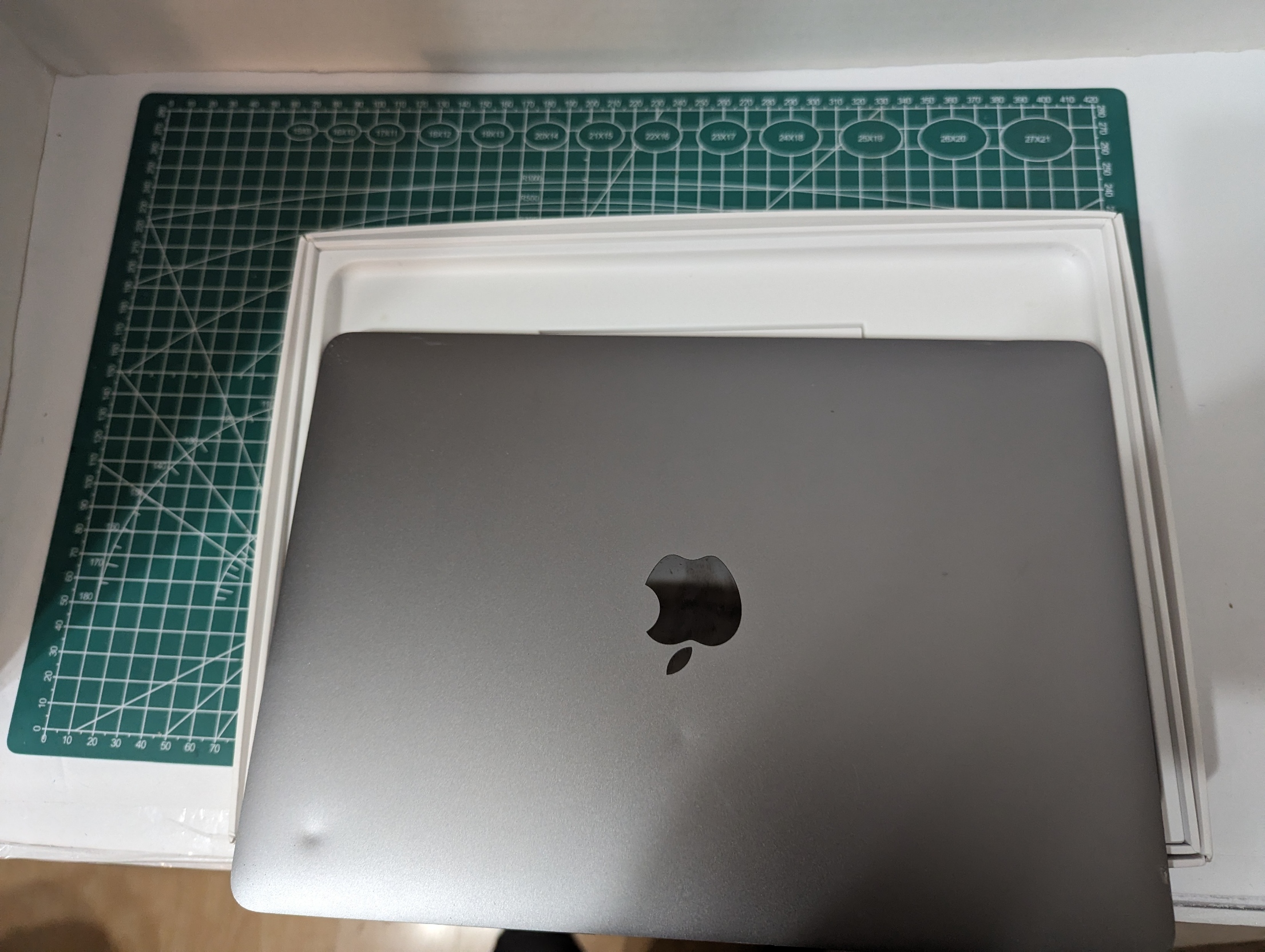 For Parts Apple MacBook 12" Laptop -Space Gray