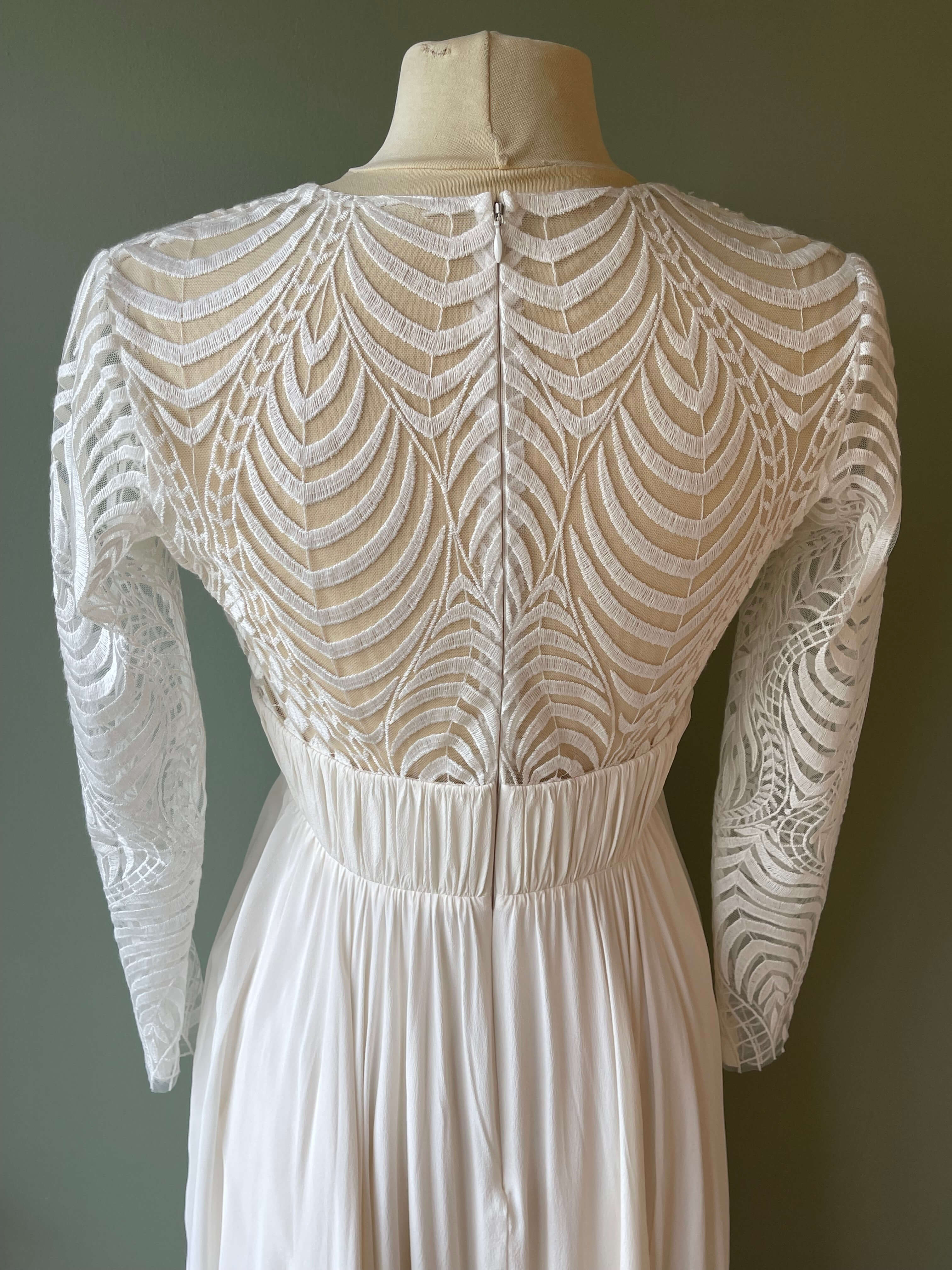Robe de mariée prototype Saly Margaux Tardits
