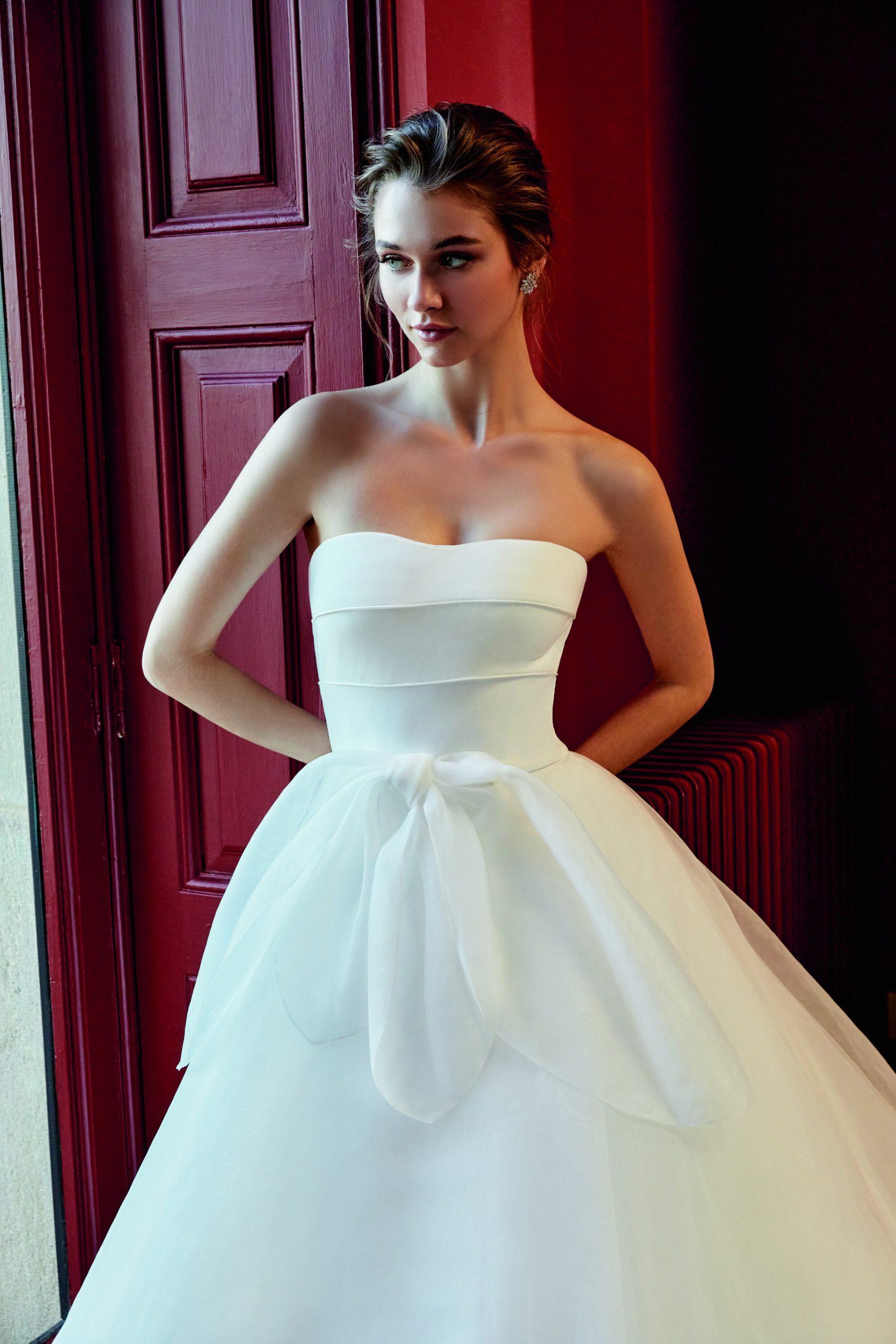 Robe de mariée Divina Sposa modèle 232-16