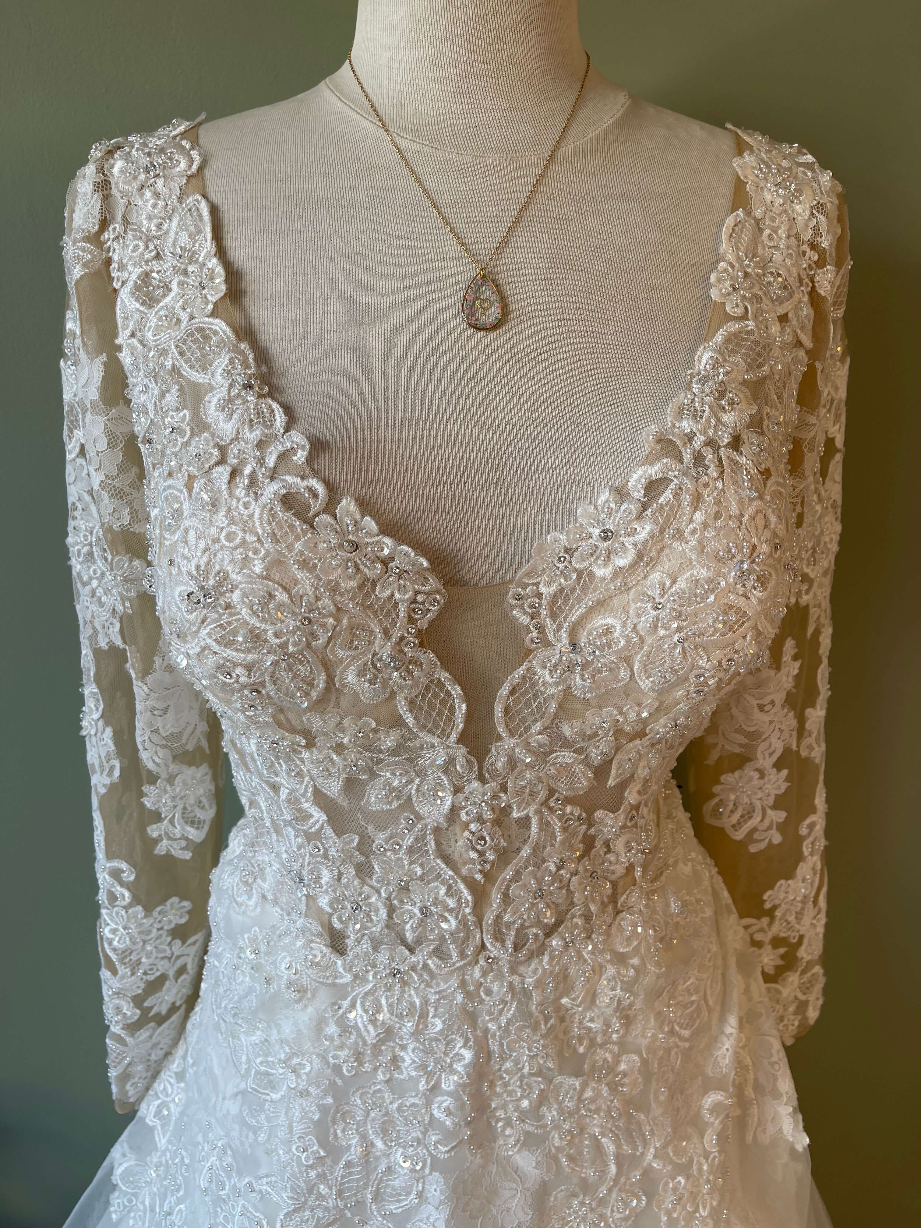 Robe de mariée Miss Kelly modèle 201-38