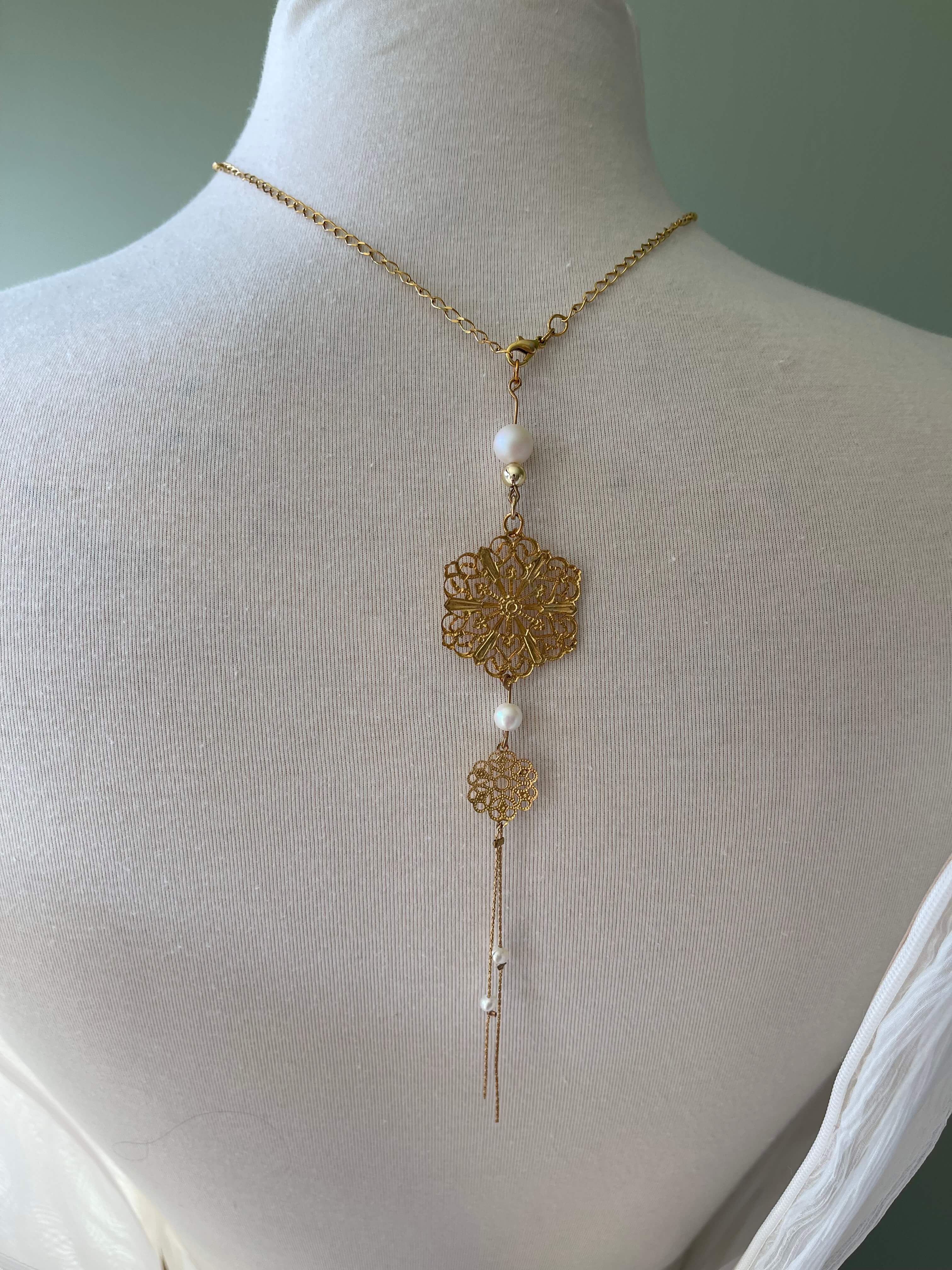 Bijou de dos Delikabijoux modèle Perle d'orient