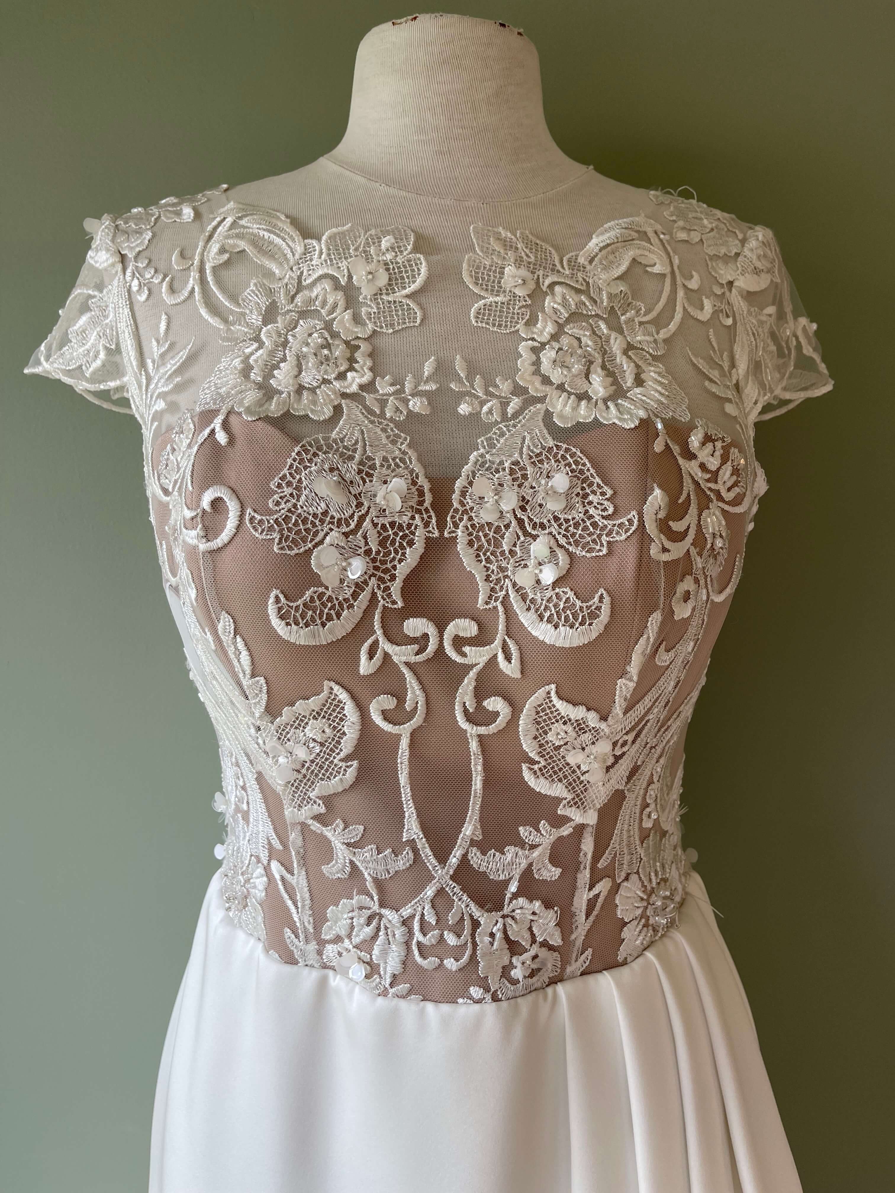 Robe de mariée Anghelina Antohi modèle Heden