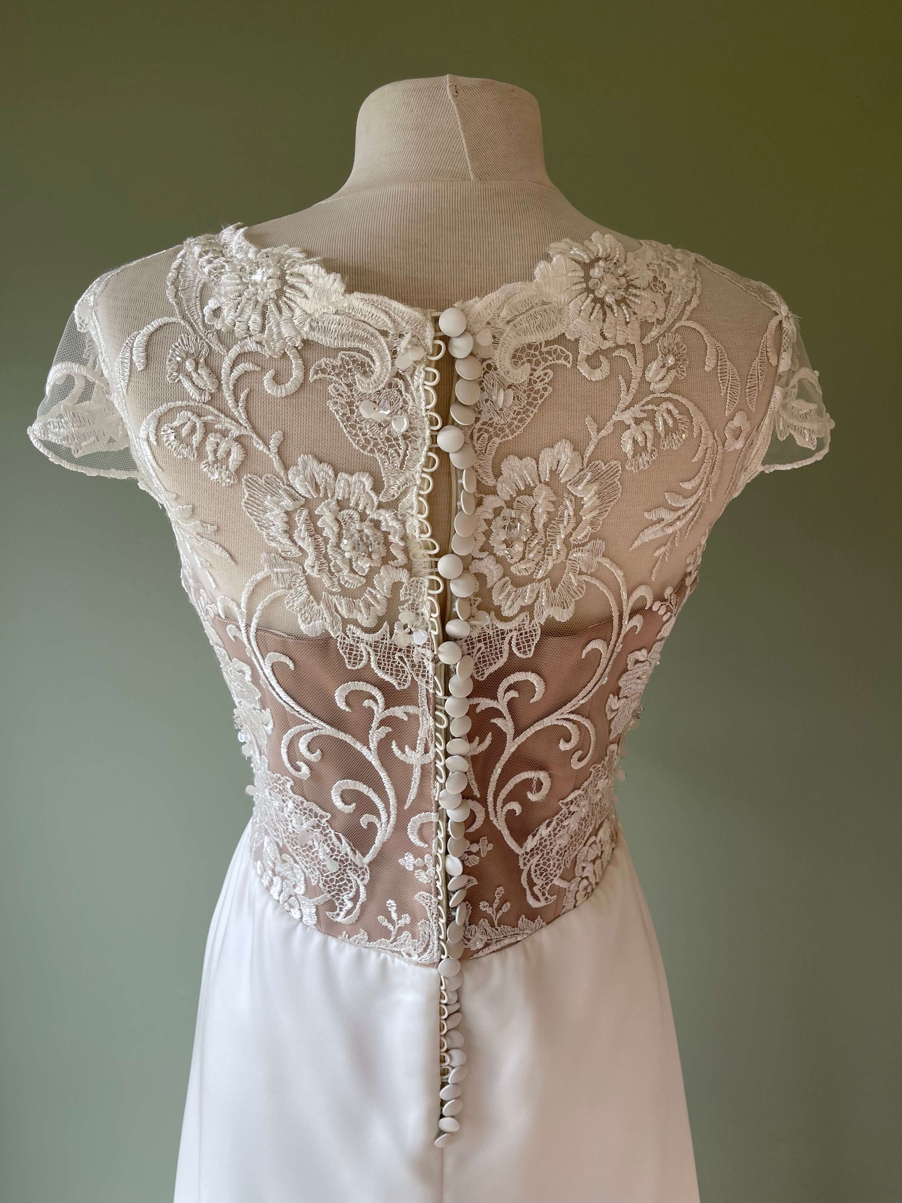 Robe de mariée Anghelina Antohi modèle Heden