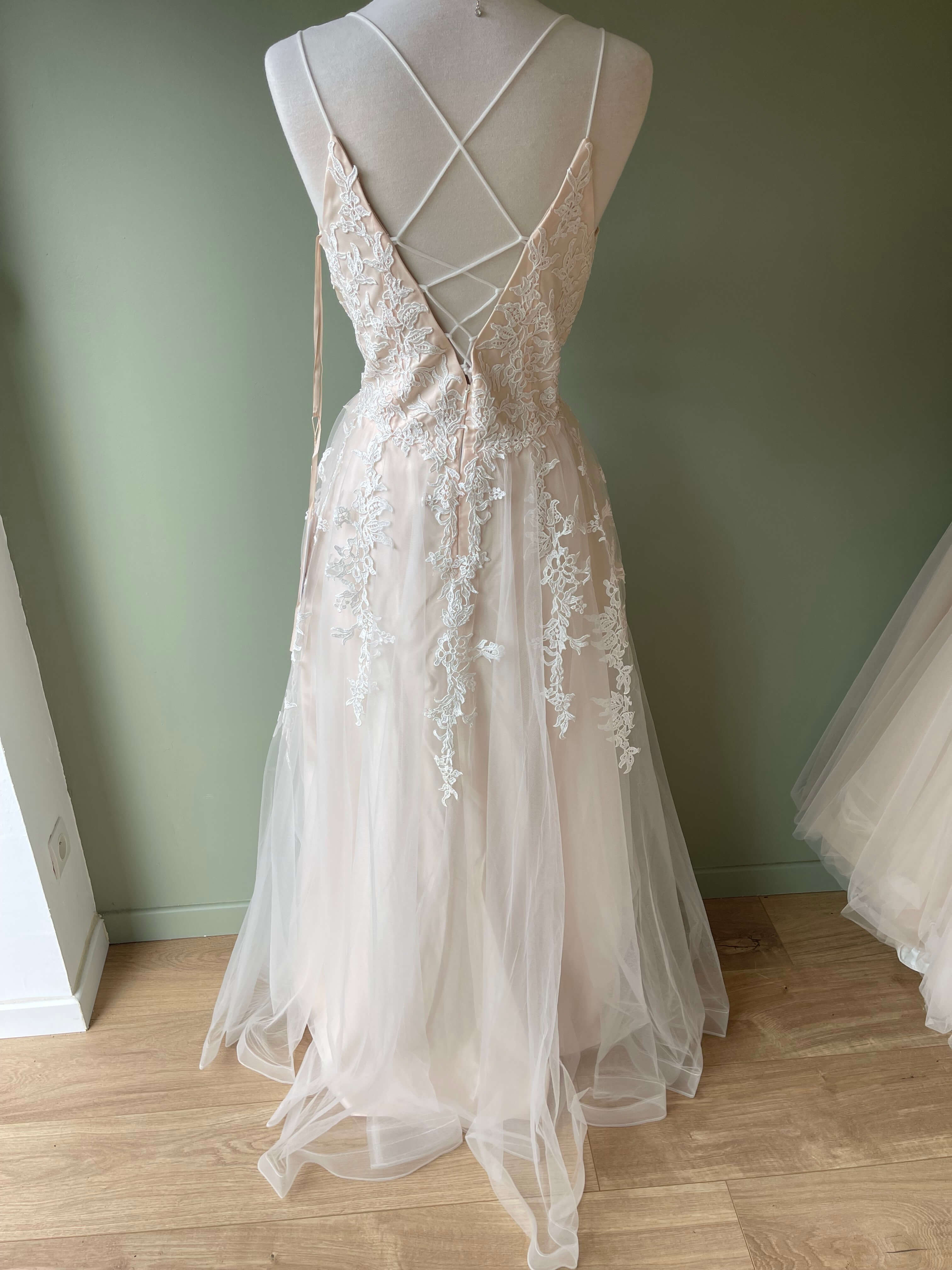 Robe de mariée Créatif Paris modèle Aude