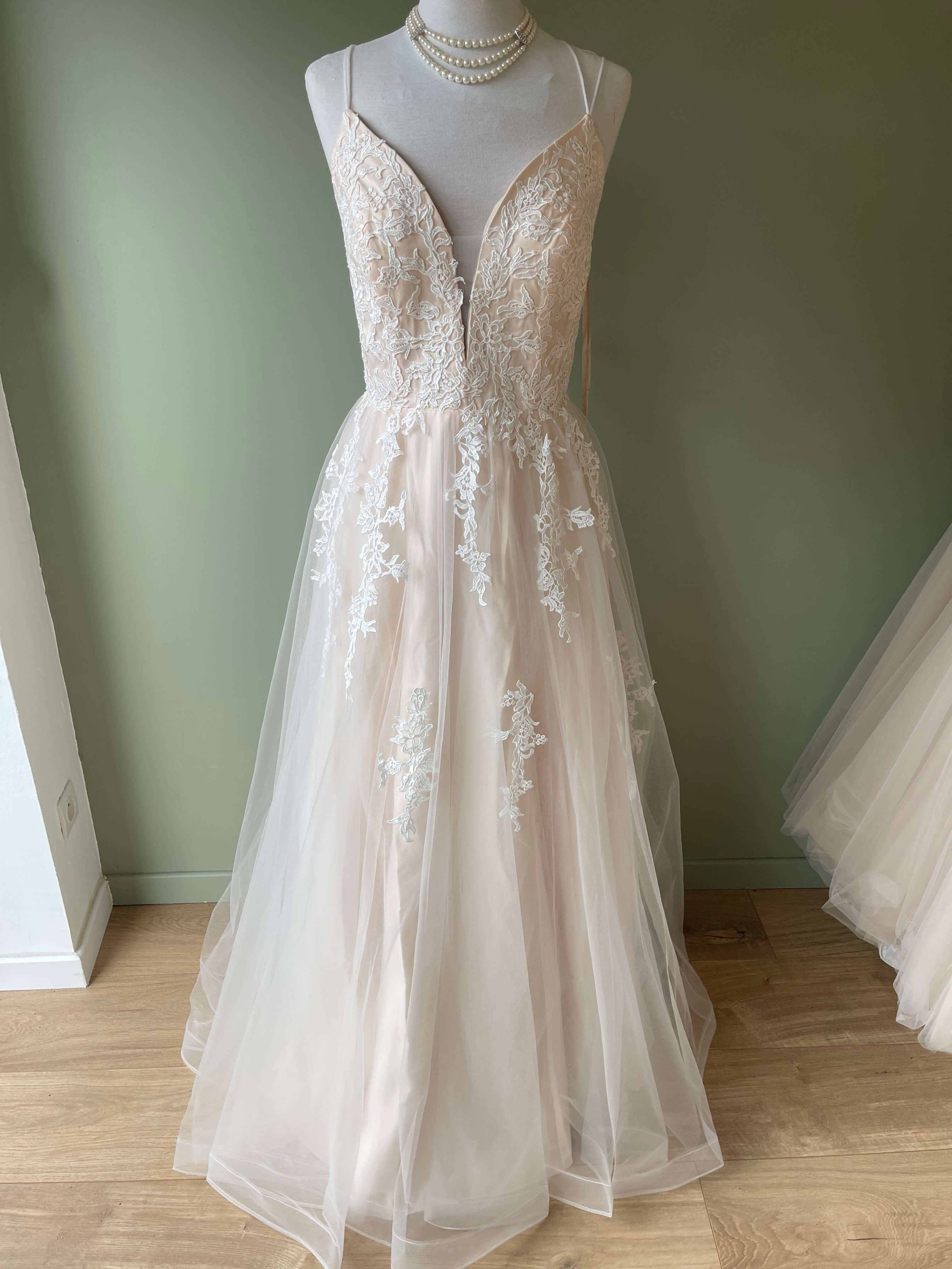 Robe de mariée Créatif Paris modèle Aude