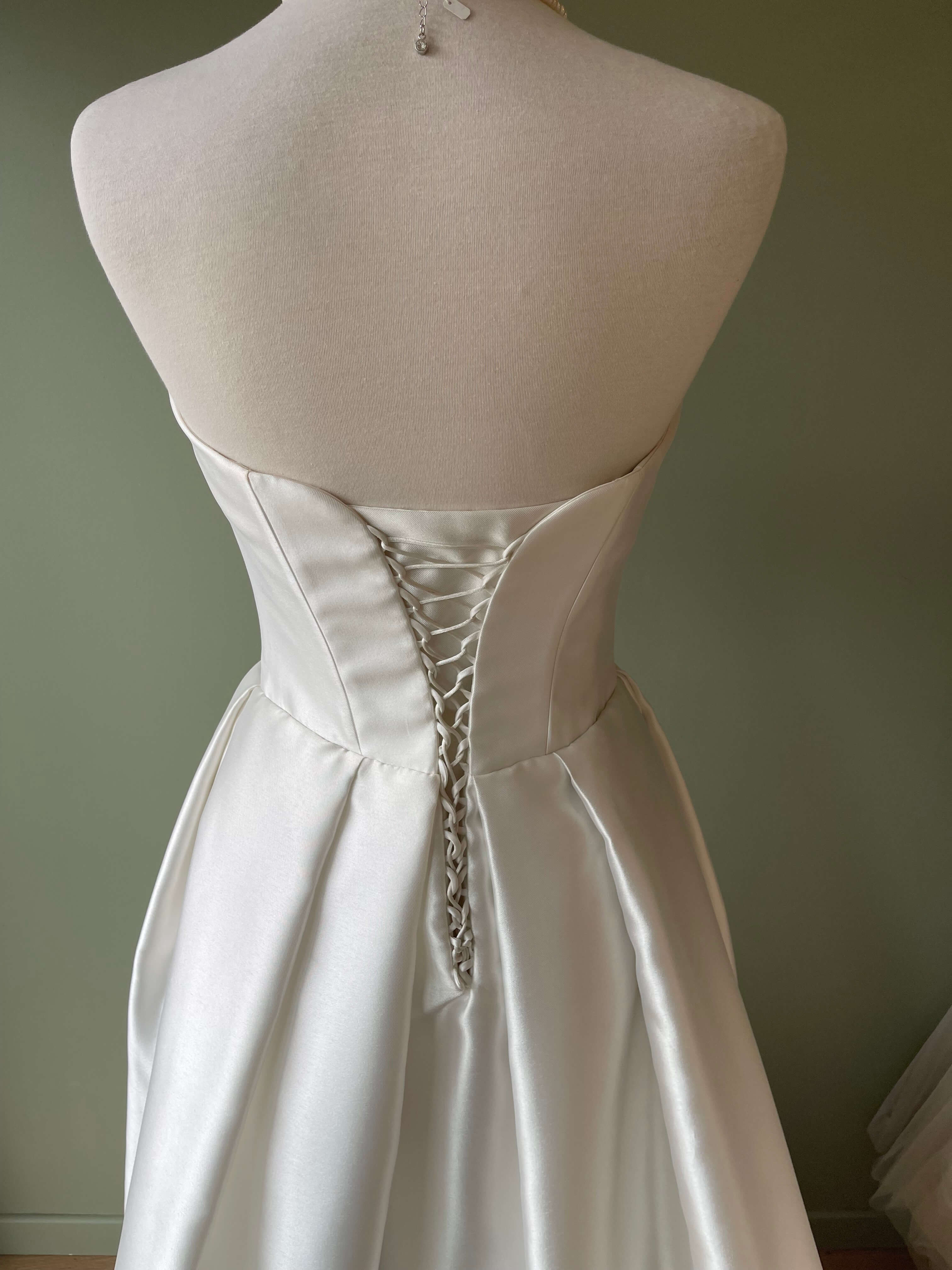 Robe de mariée Anghelina Antohi modèle Naomie