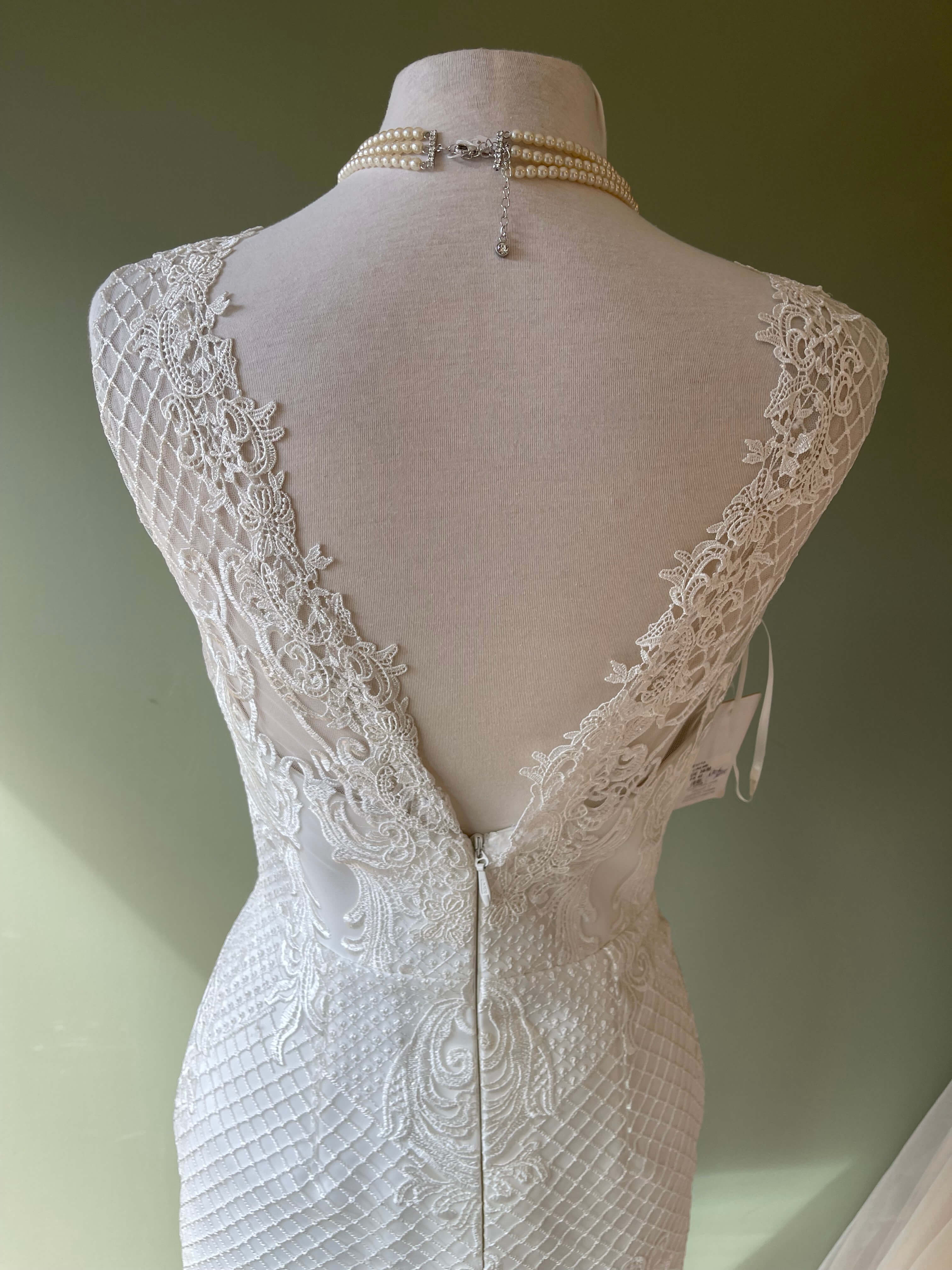 Robe de mariée courte Bianco Evento modèle Evita