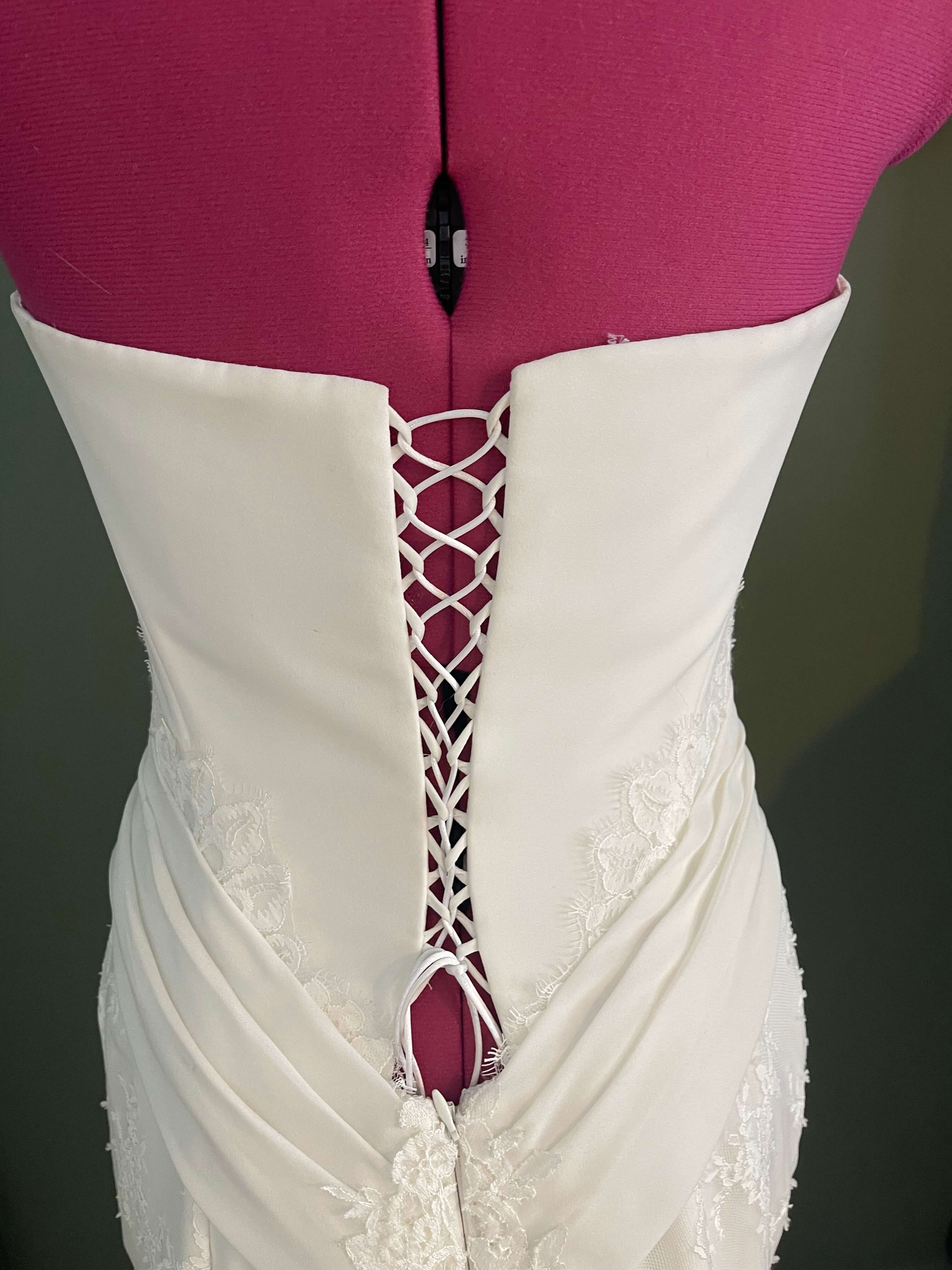 Robe de mariée Anghelina Antohi modèle Xena 
