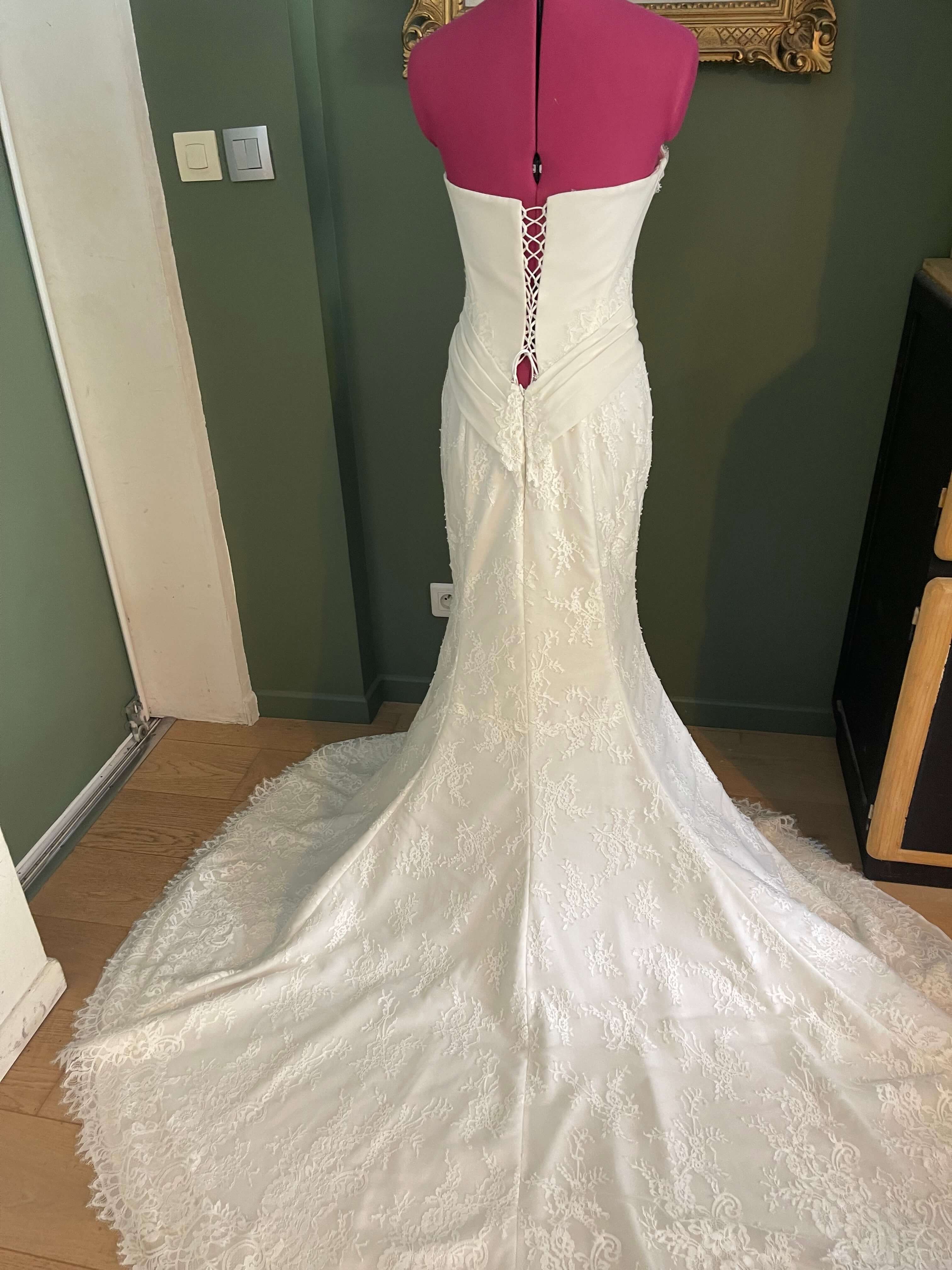 Robe de mariée Anghelina Antohi modèle Xena 