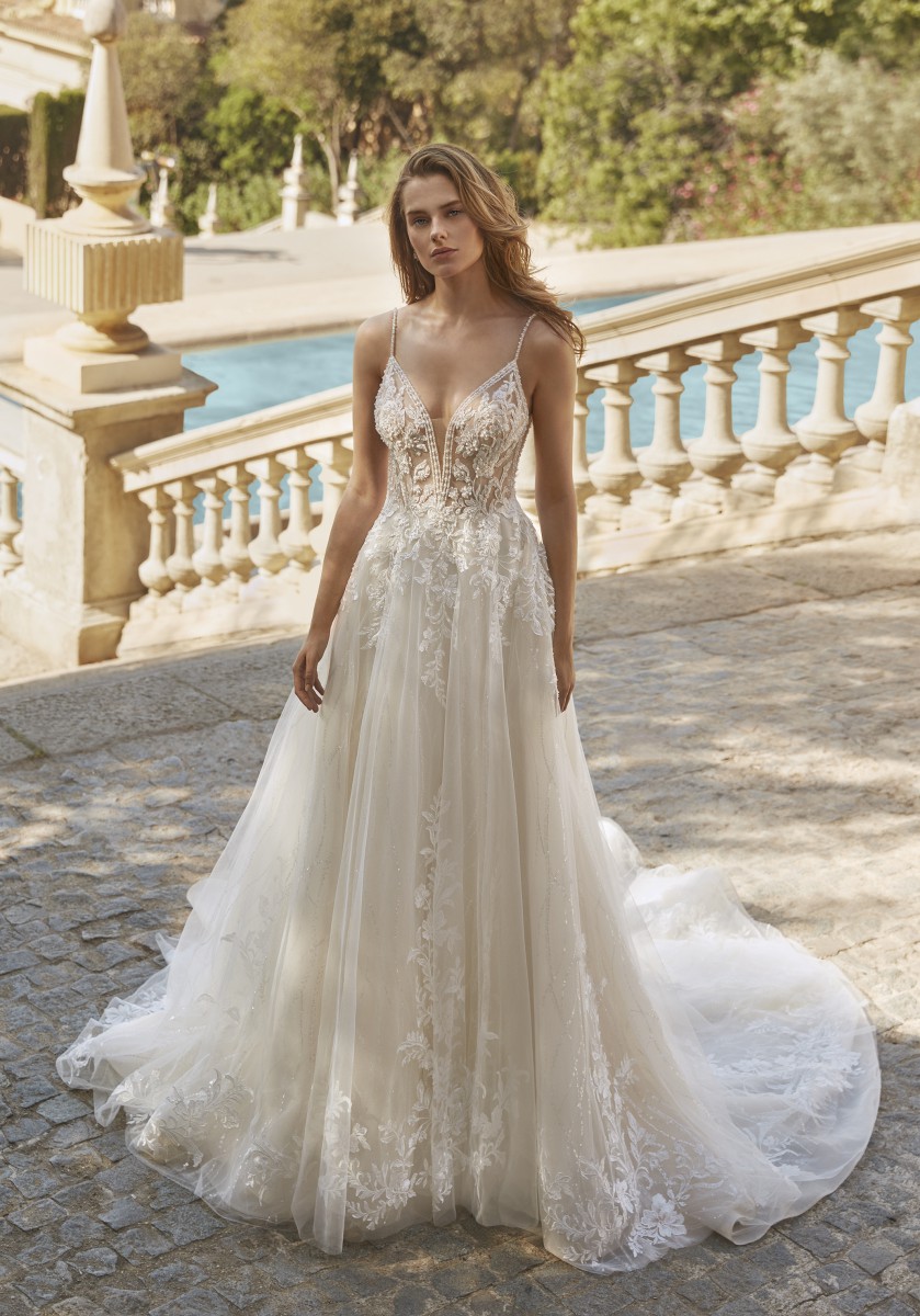 Robe de mariée Demetrios modèle 1149