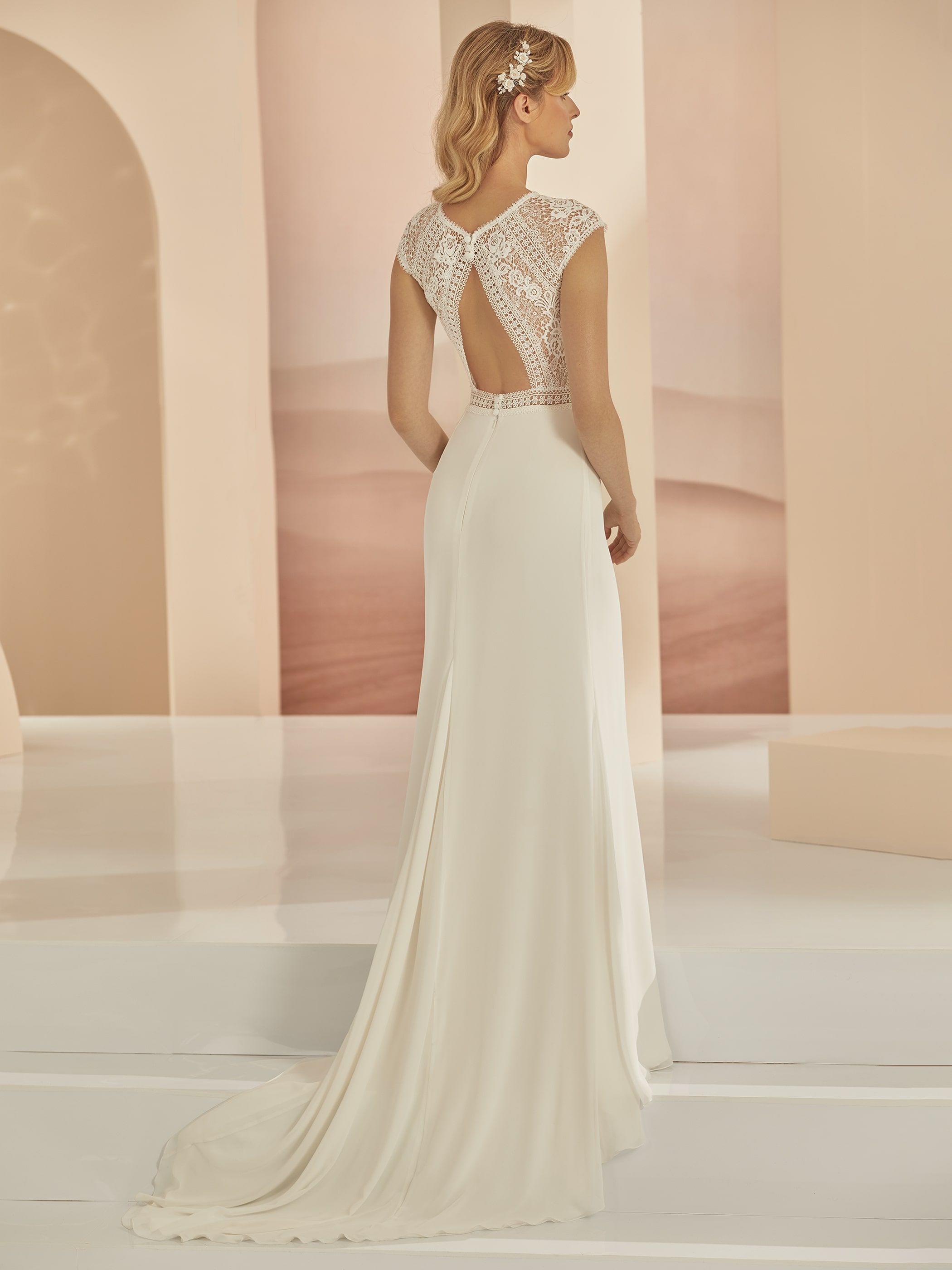 Robe de mariée Bianco Evento modèle Denise 