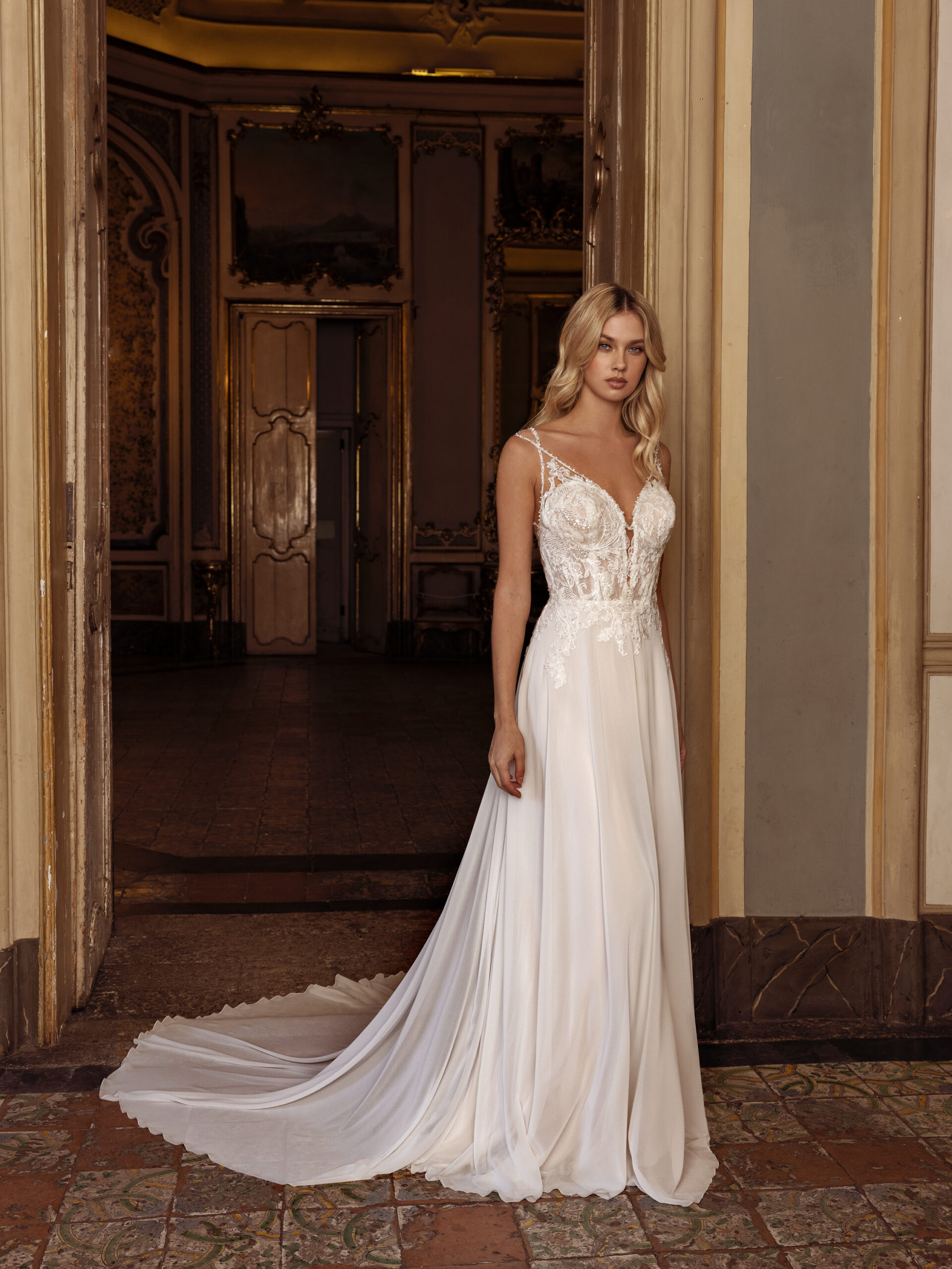 Robe de mariée Modeca modèle Reece