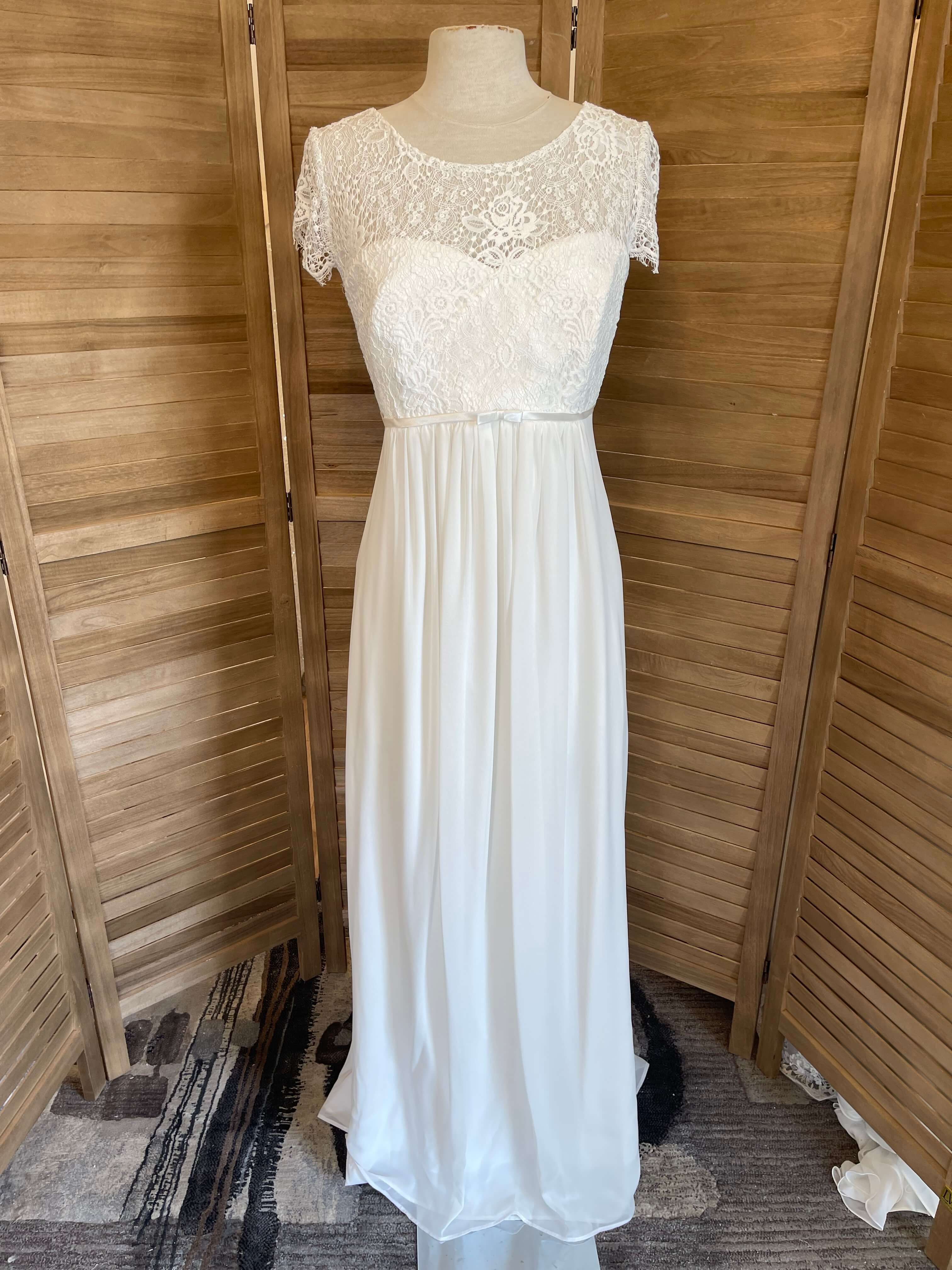 Robe de mariée Bianco Evento modèle Bernadette