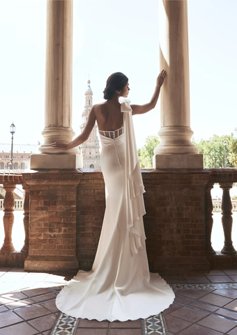 Robe de mariée Pronovias modèle Bernarda