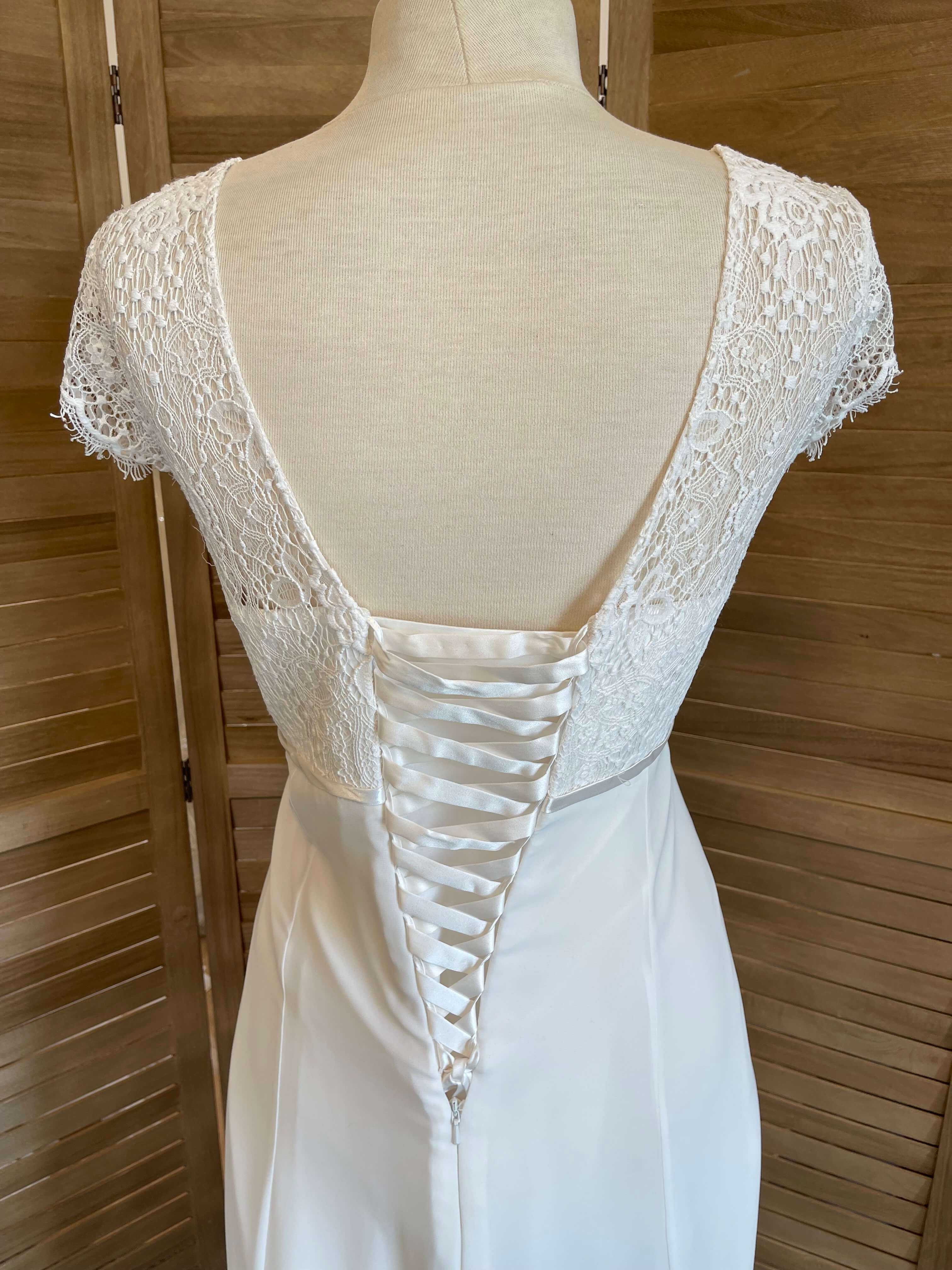 Robe de mariée Bianco Evento modèle Bernadette