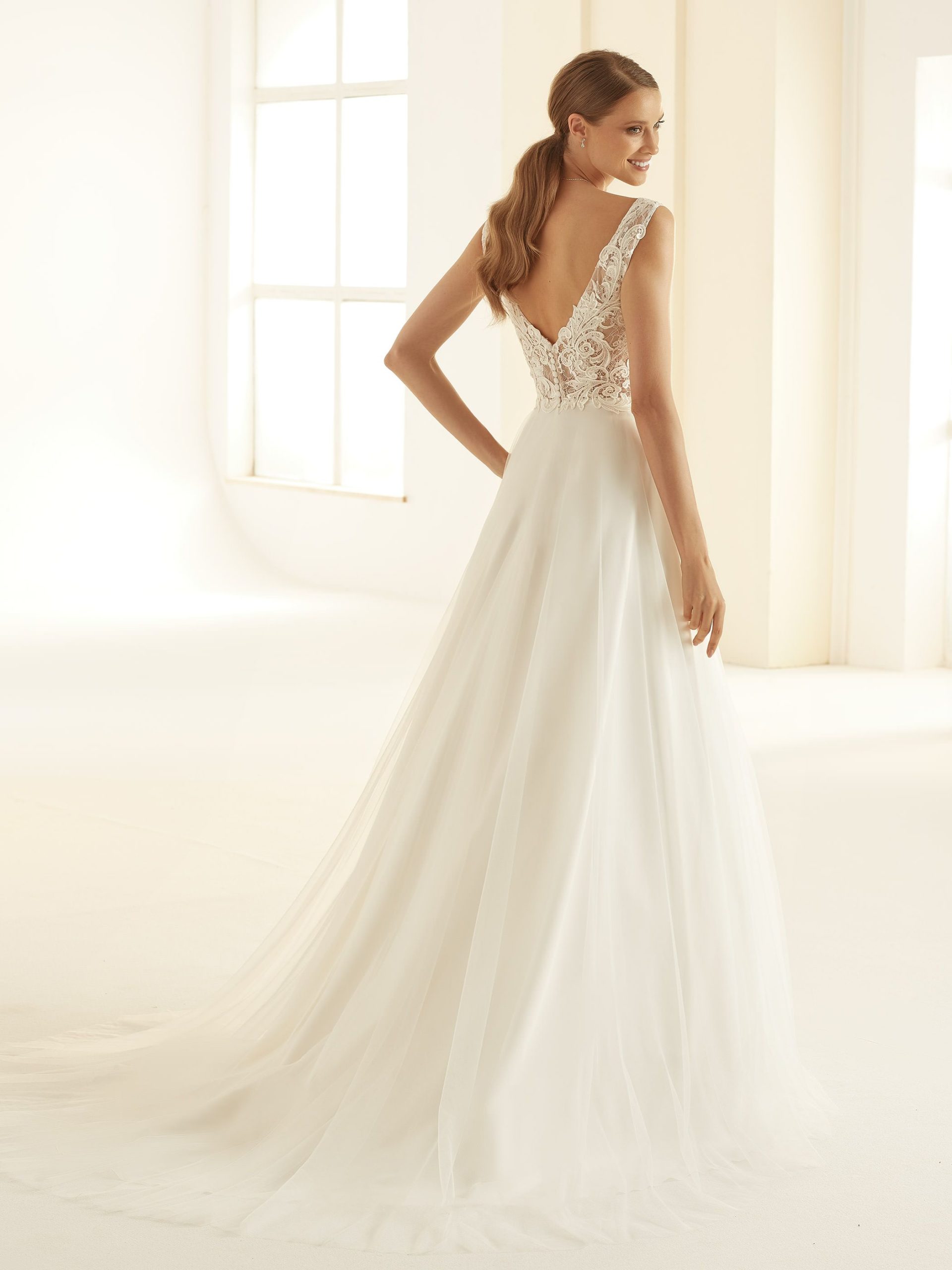 Robe de mariée Bianco Evento moèle Preciosa