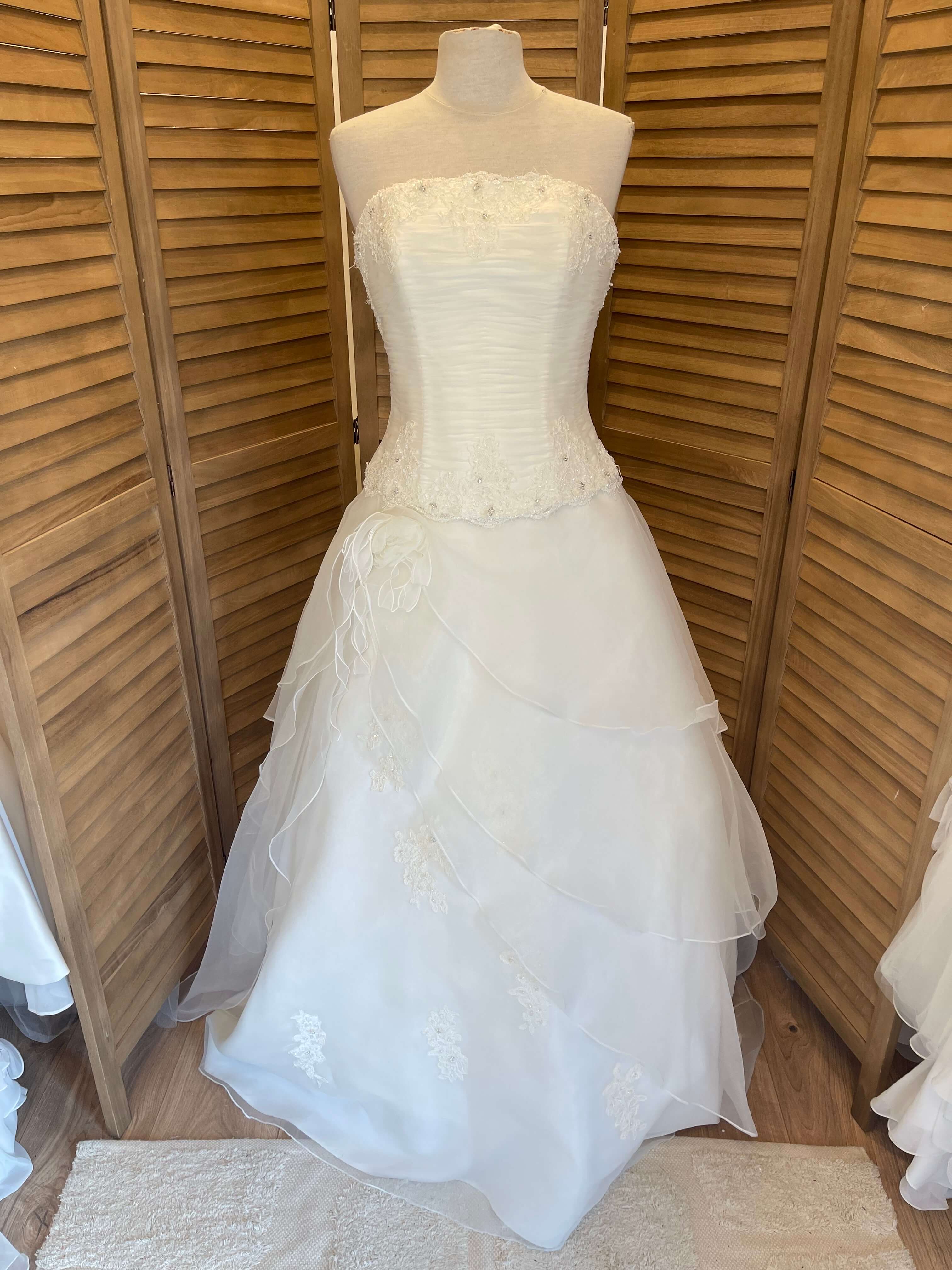 Robe de mariée Eglantine Créations