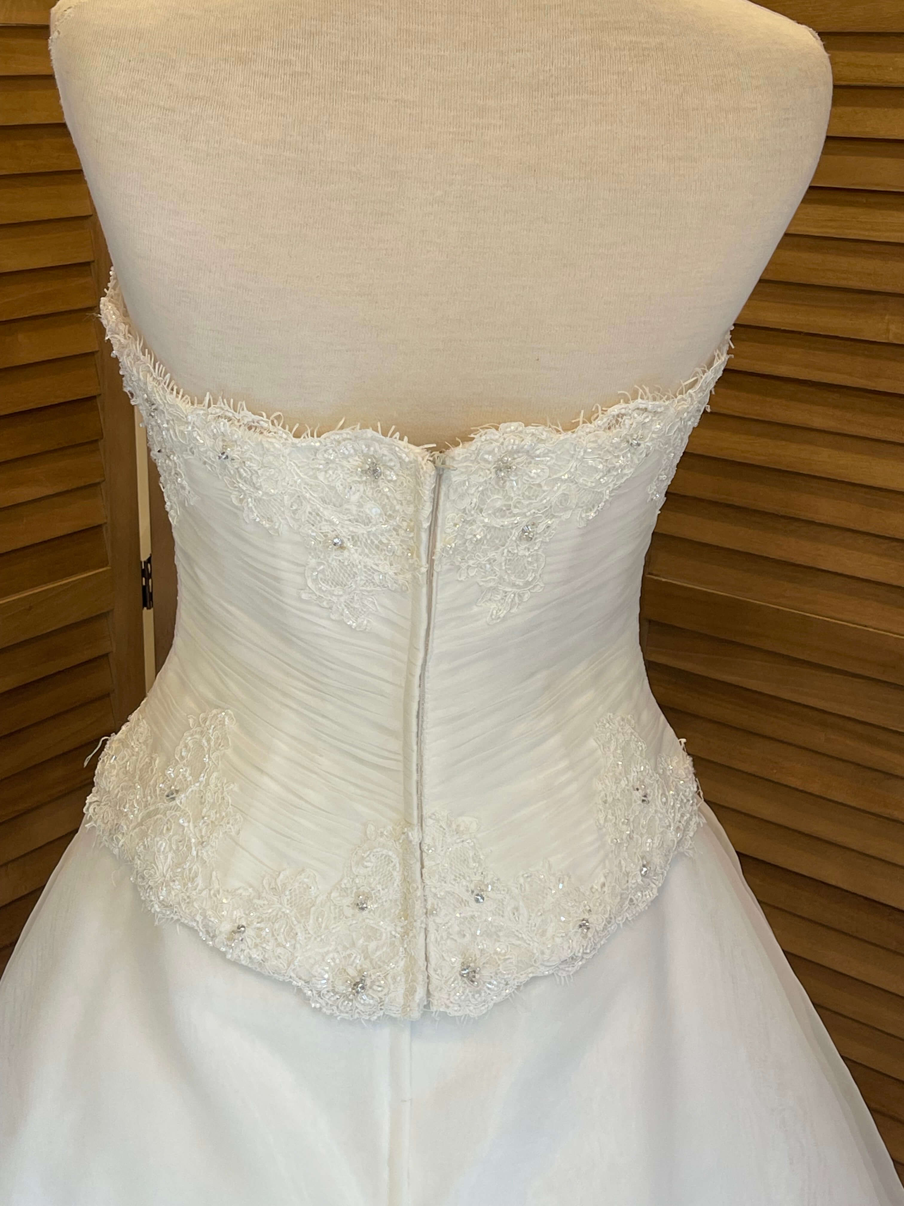 Robe de mariée Eglantine Créations