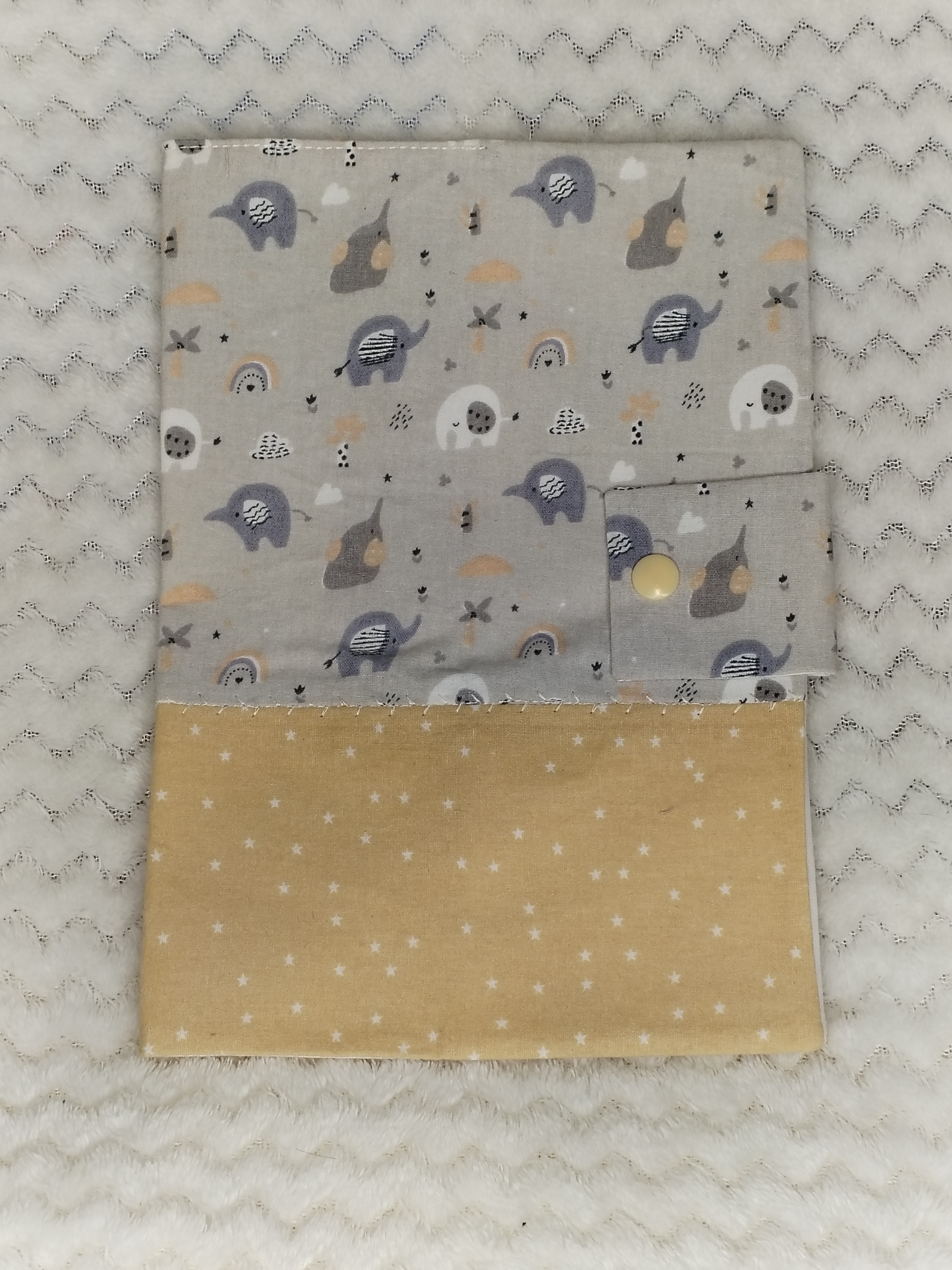 Protège carnet de santé éléphant