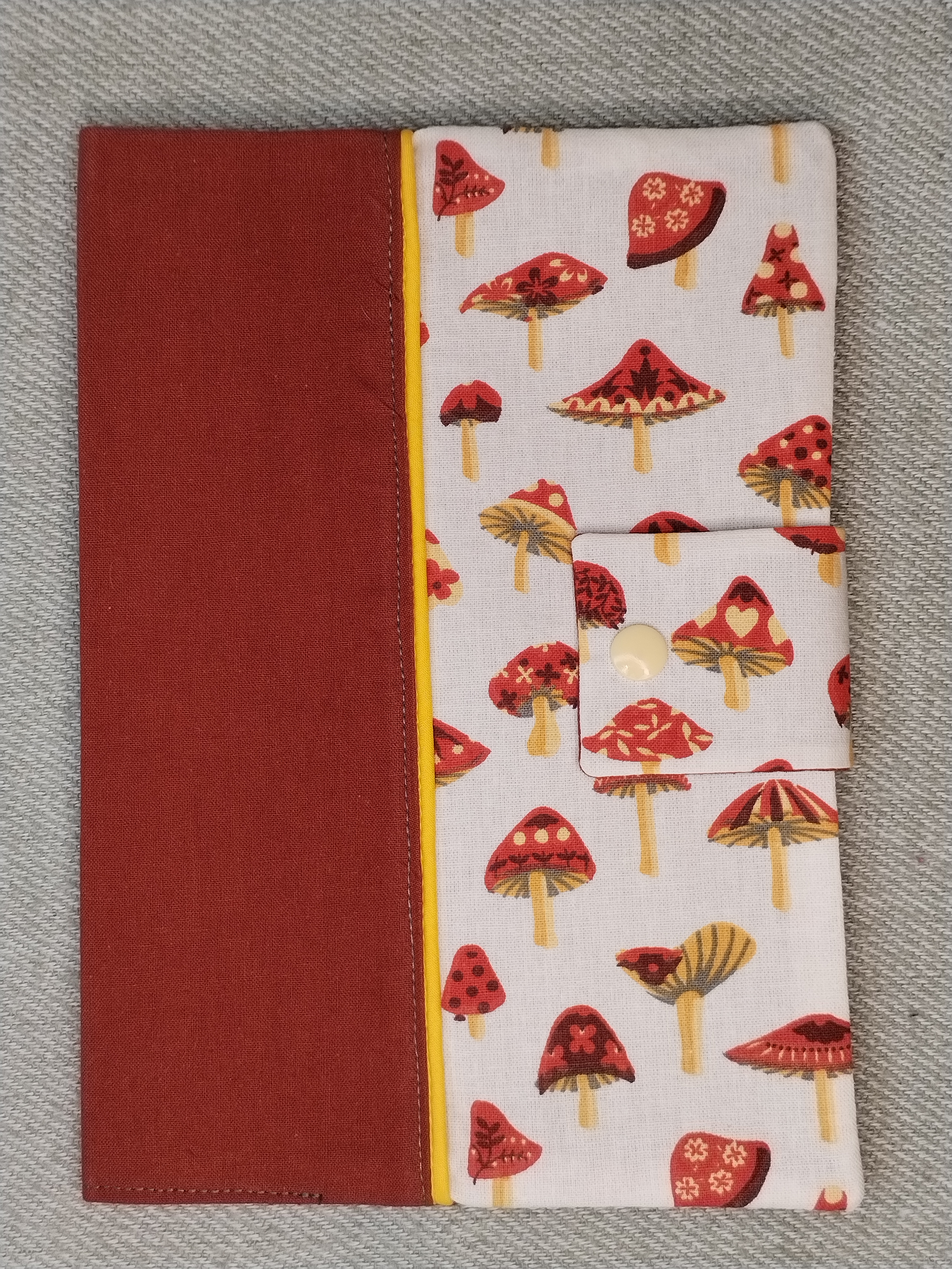 Protège carnet de santé Champi