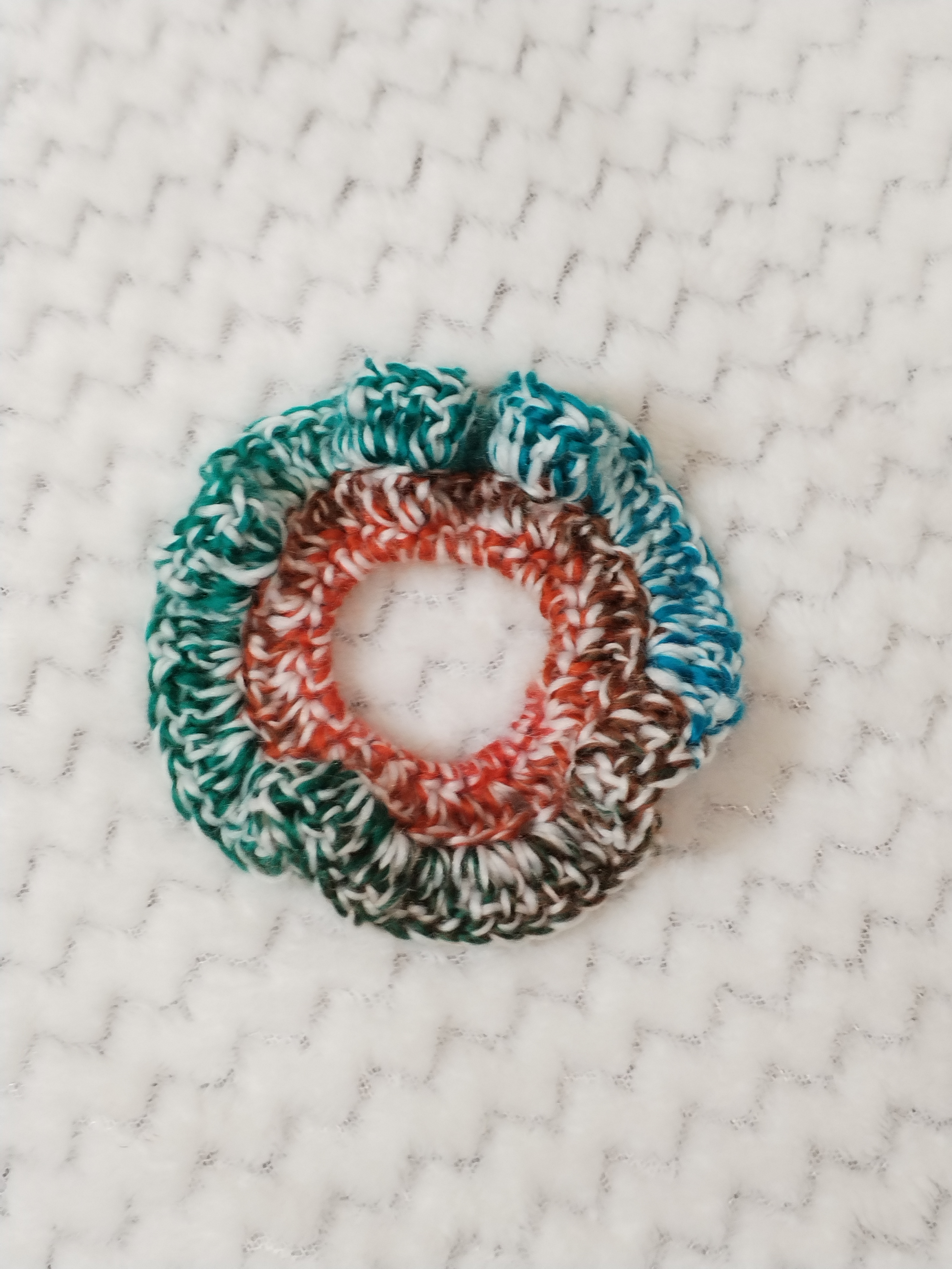 Chouchou crochet bleu, vert, orange