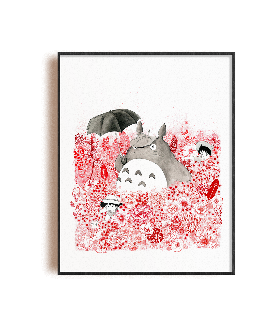 Totoro aux fleurs rouges