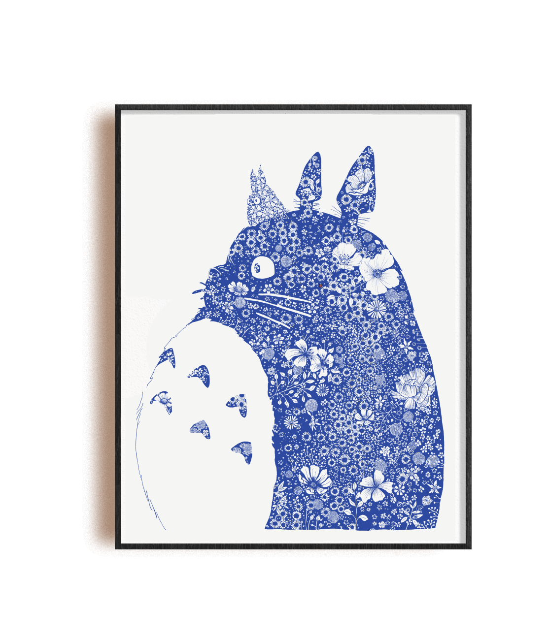 Totoro aux fleurs bleues