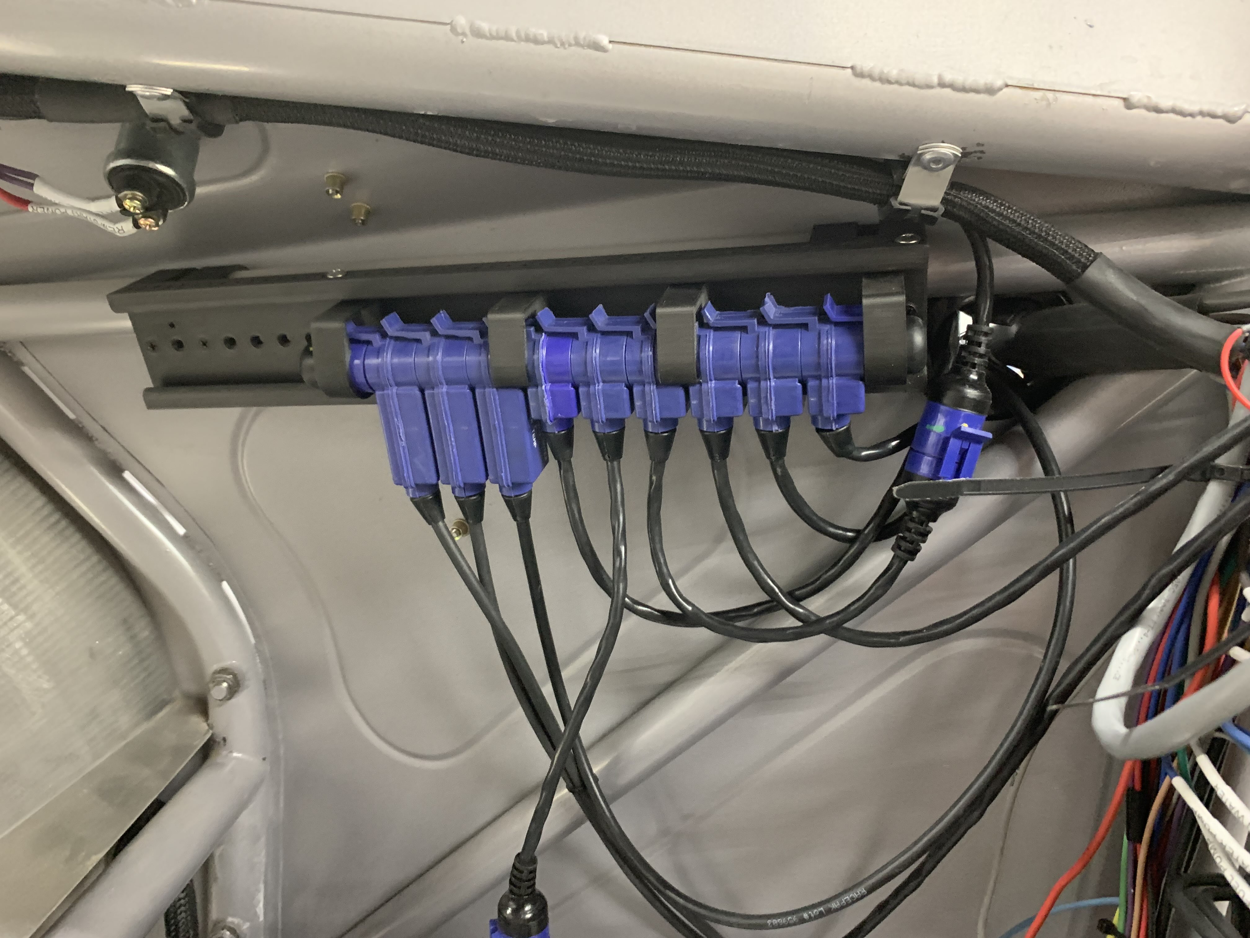 Race Pac Connector Mount.