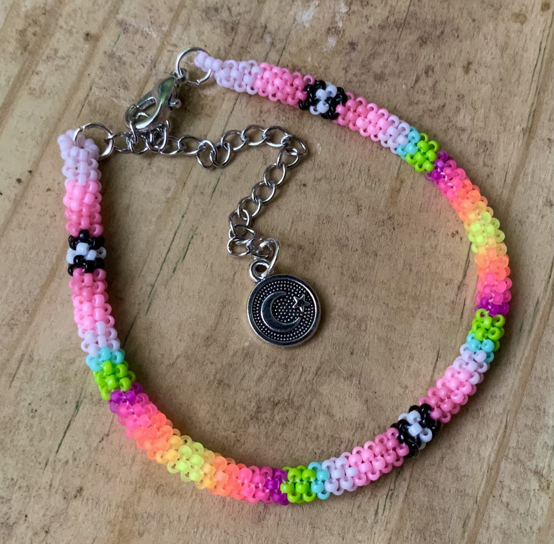 Flamingo sunset beaded bracelet