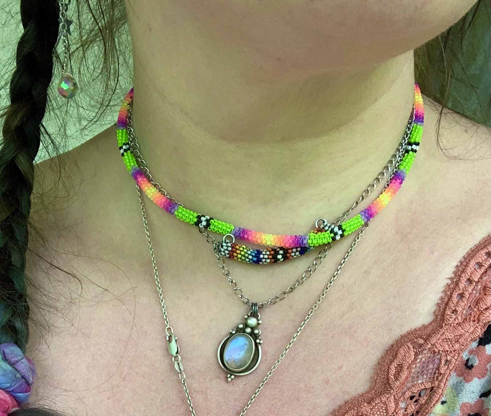 Neon green sunset beaded necklace