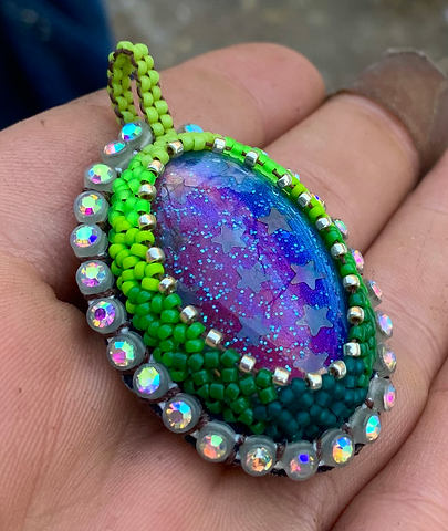 Green ombré star beaded pendant
