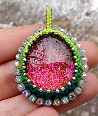Green ombré breaded pendant