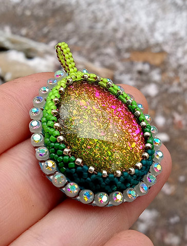 Green ombré breaded pendant