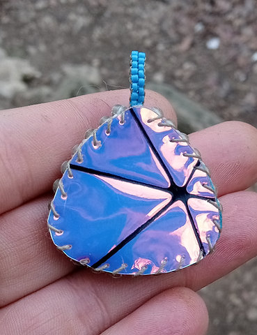 Tri color flip beaded pendant