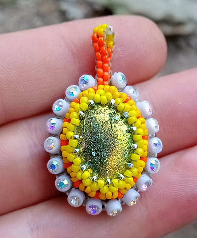 Sunshine rainbows beaded pendan