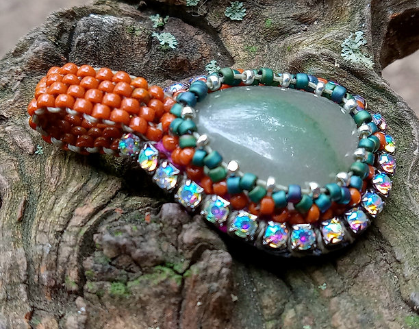 Jadeite bead embroidered pendant