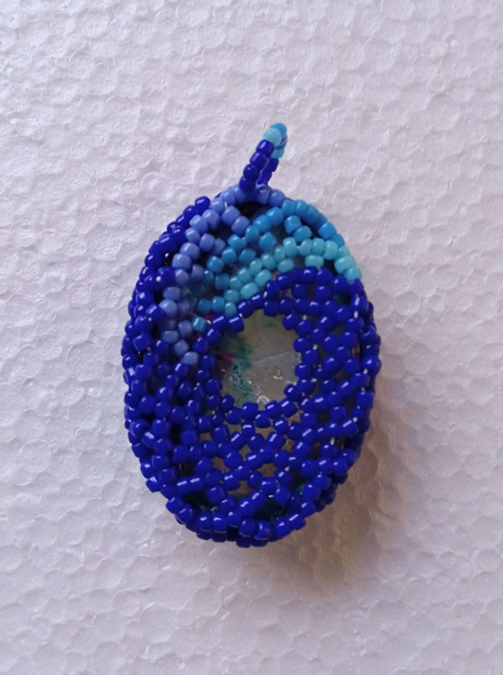 Blorange beaded pendant