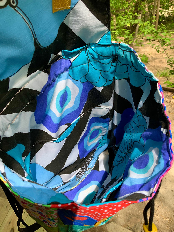 Rainbow leopard chicken medium sized backpack