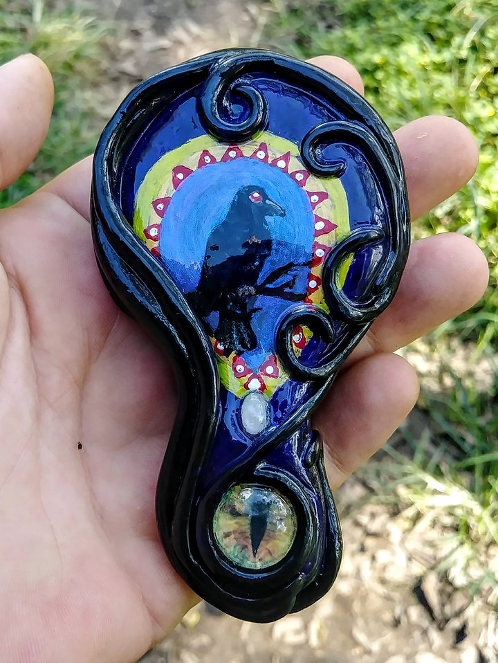 Obsidian scrying mirror