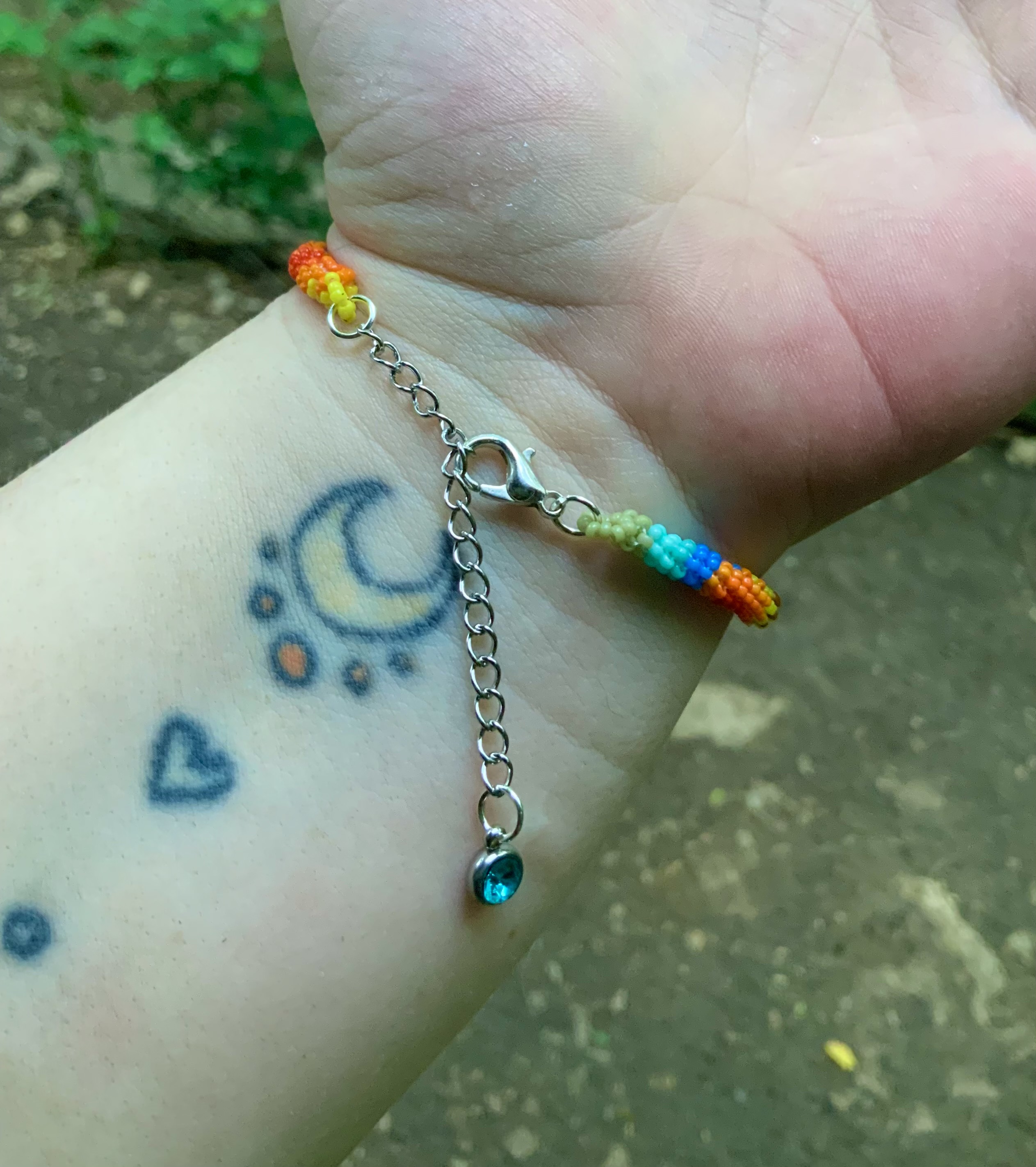 Multicolored beaded bracelet