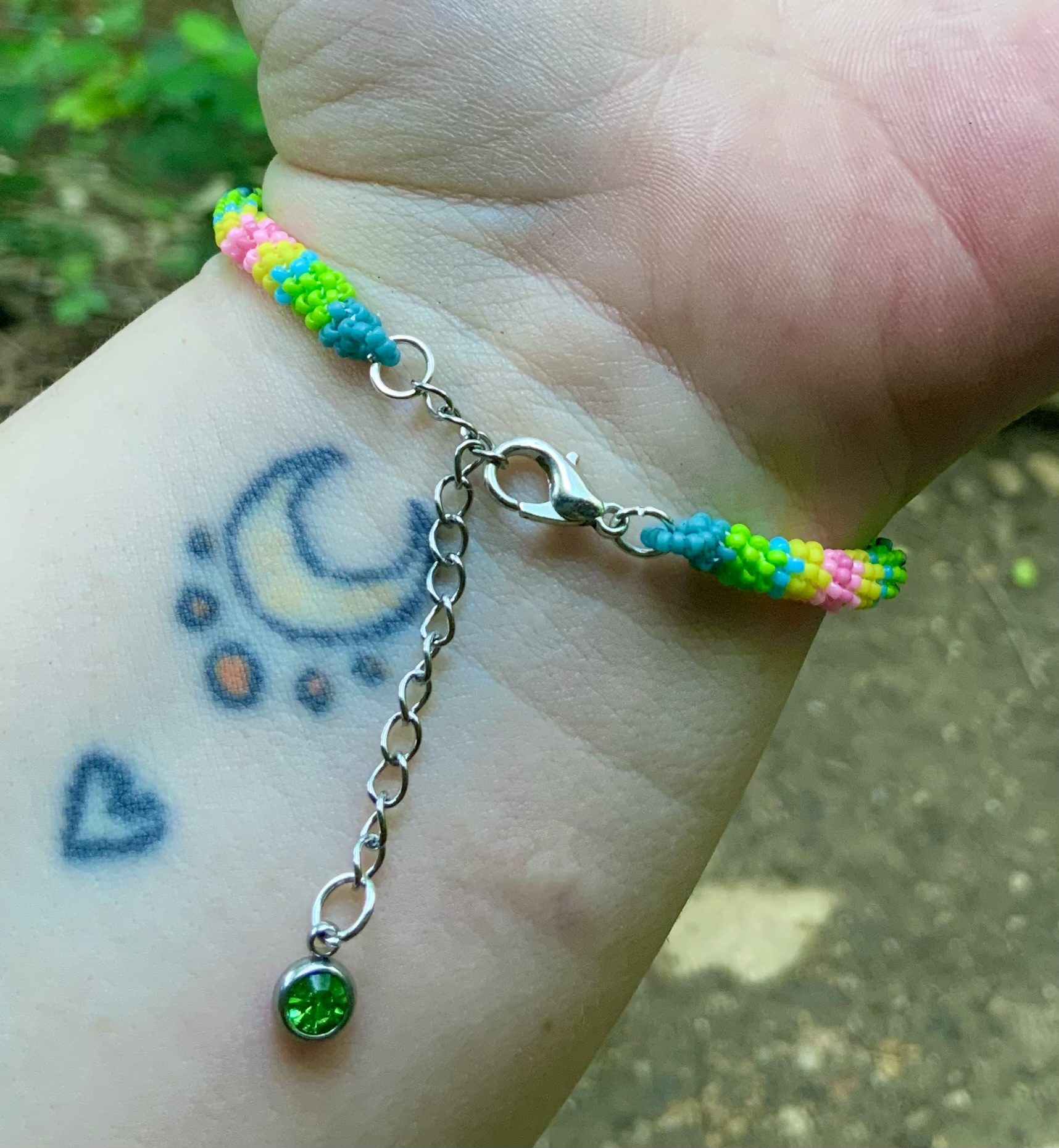 Neon green Easter bits beaded bracelet 