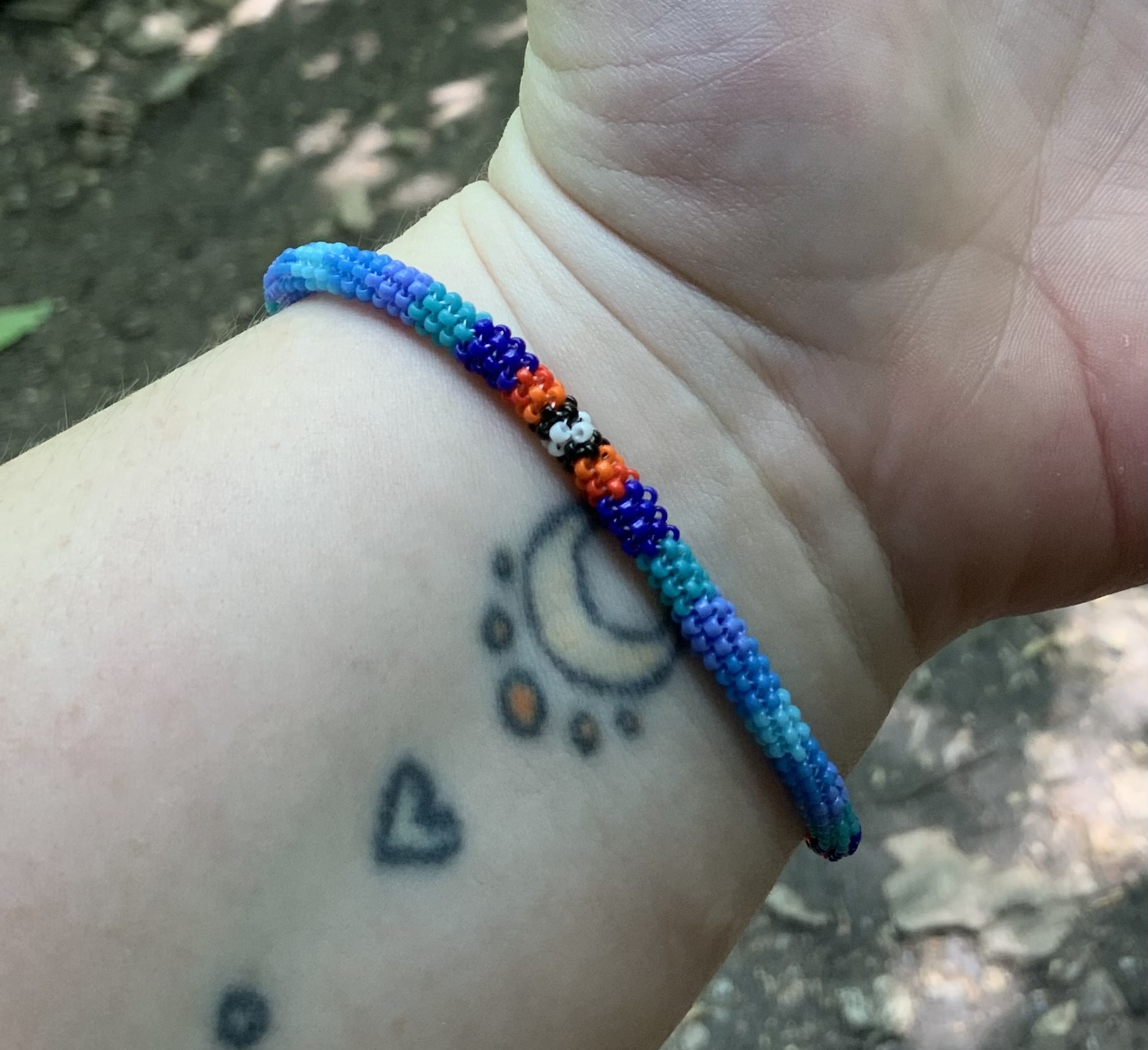 Blue fire beaded bracelet