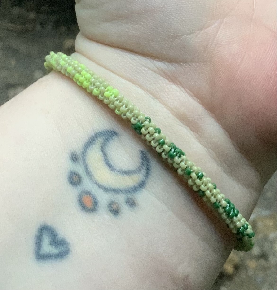 Green machine beaded bracelet 