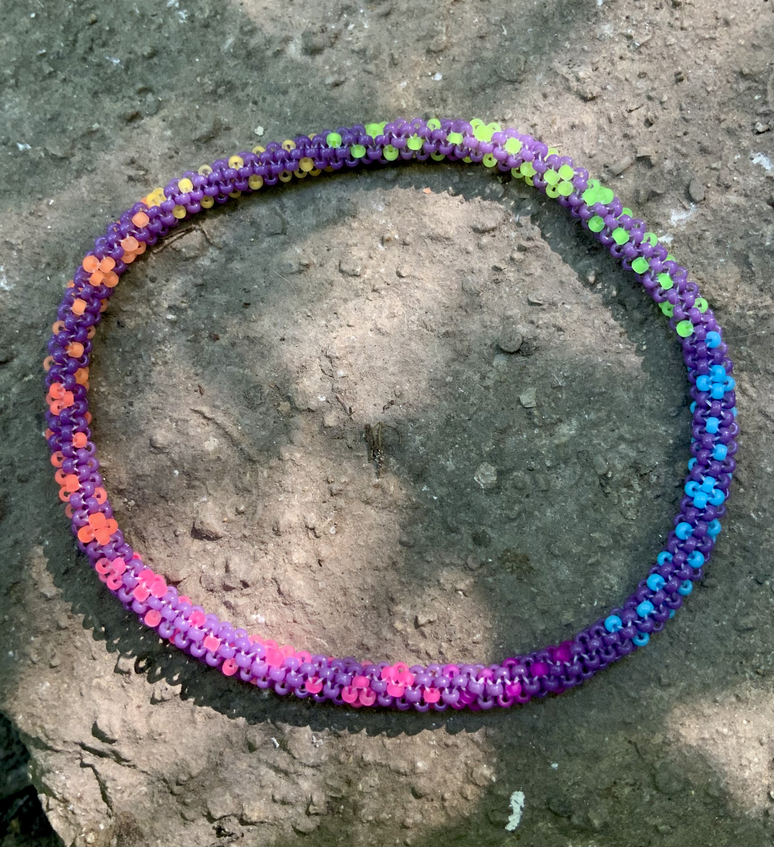 Purple rainbow ombré beaded bracelet